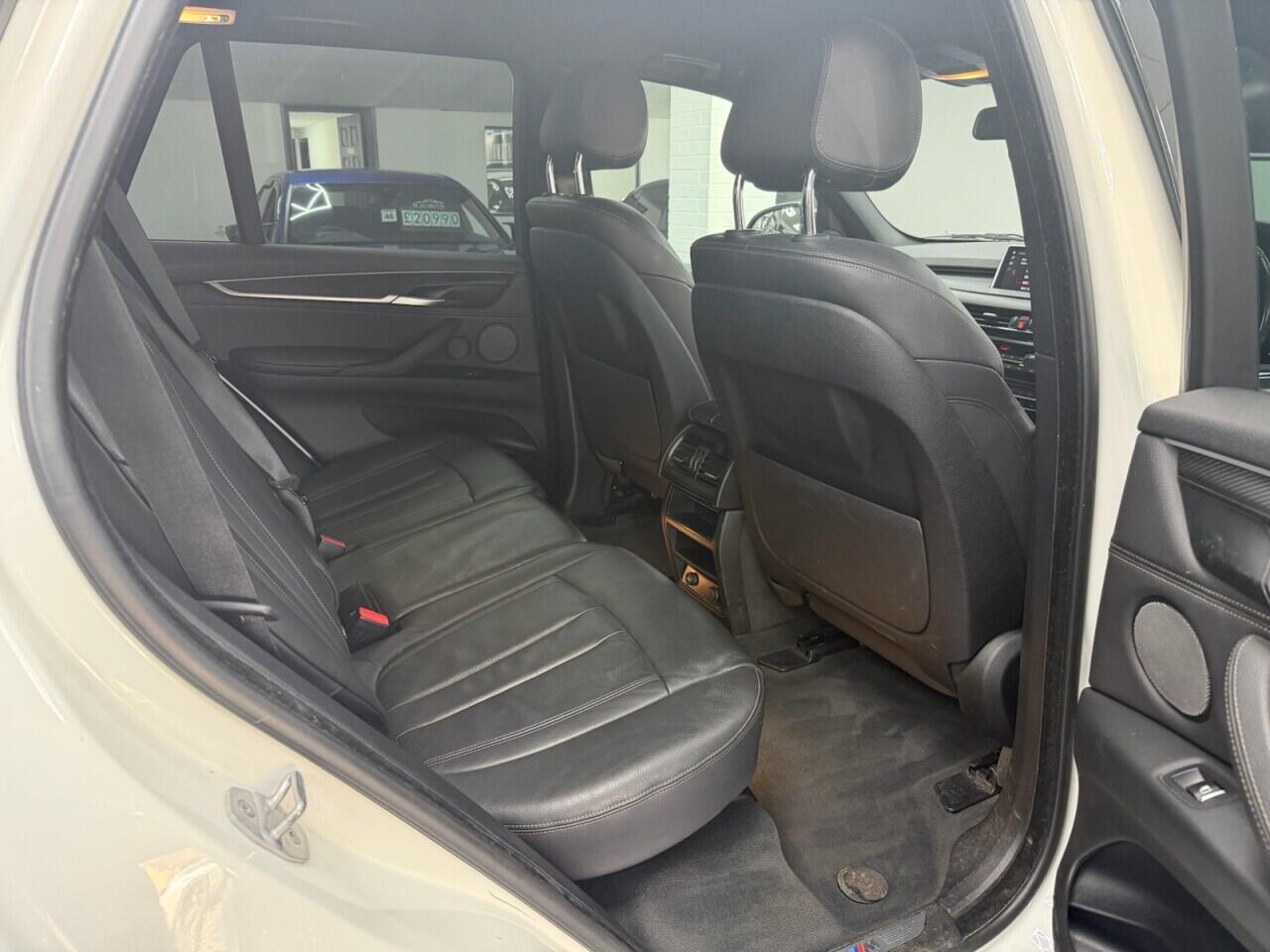 BMW X5 - Image 18