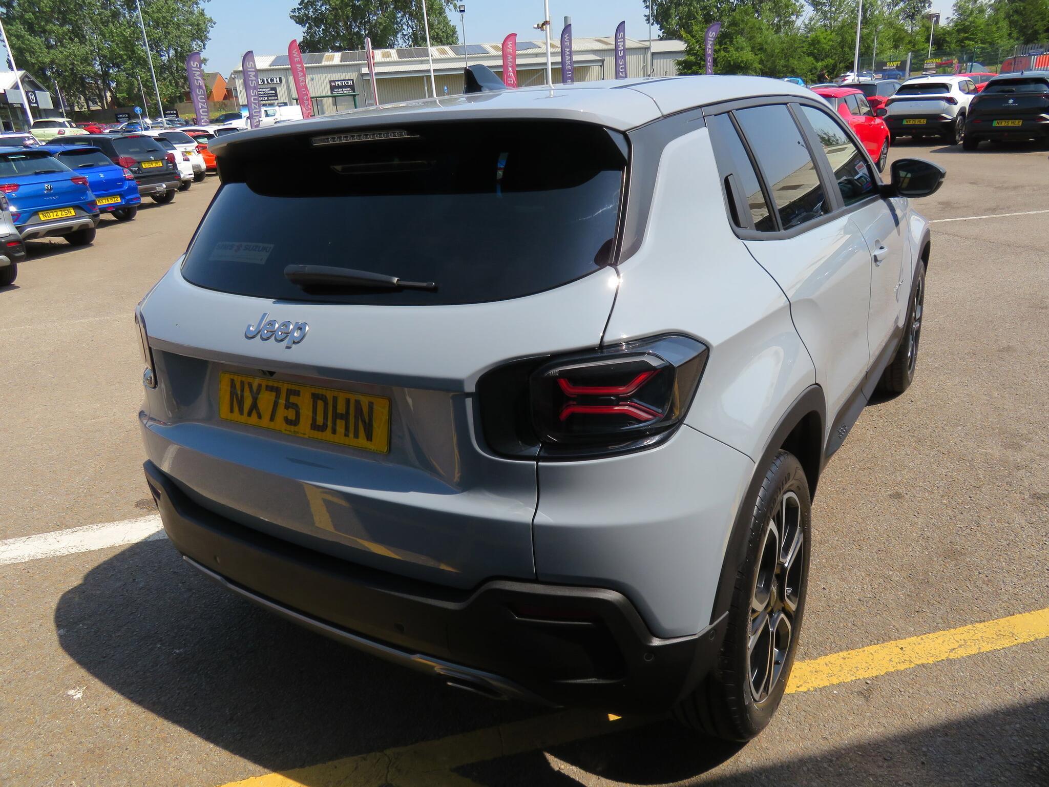 Jeep Avenger - Image 7