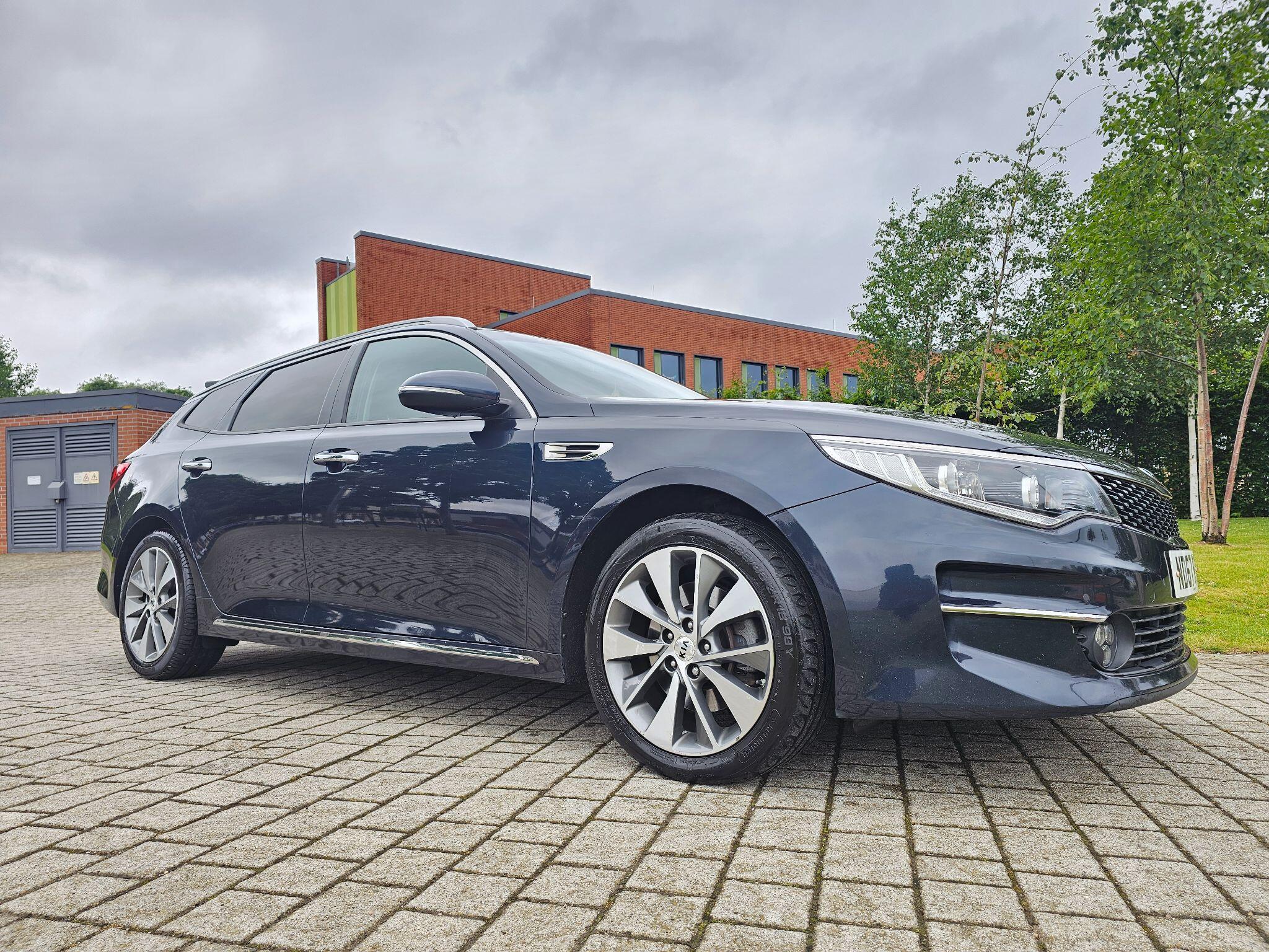 Kia Optima - Image 7