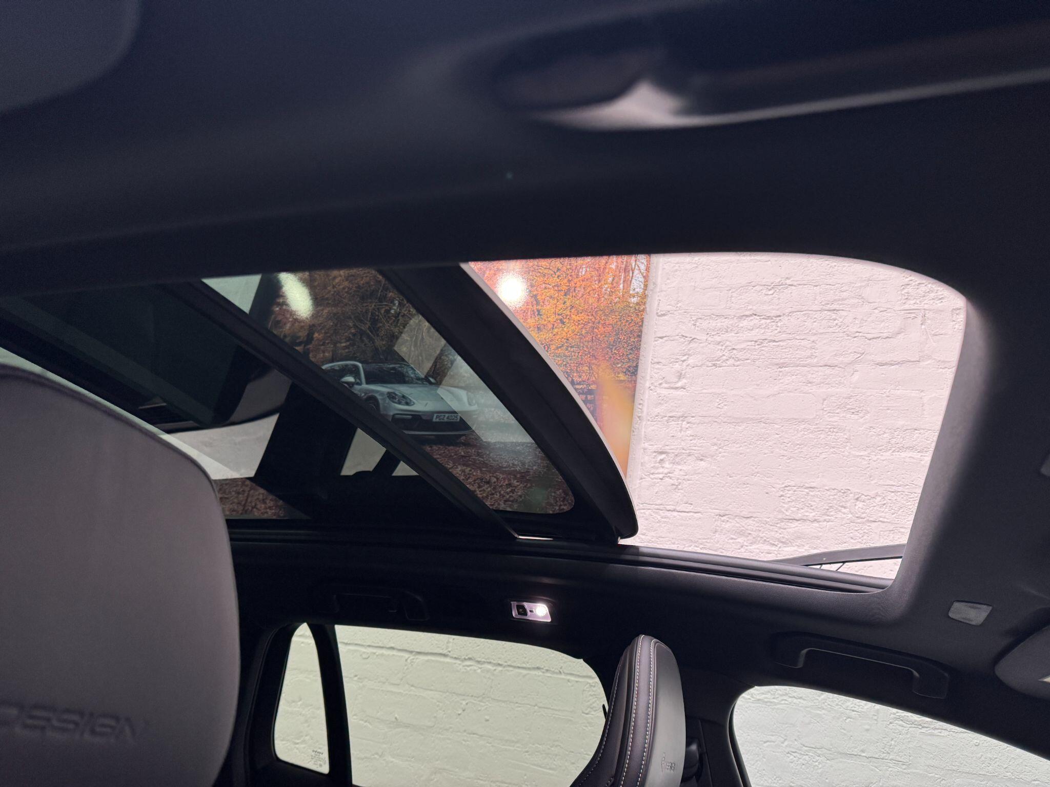 Volvo V60 - Image 71