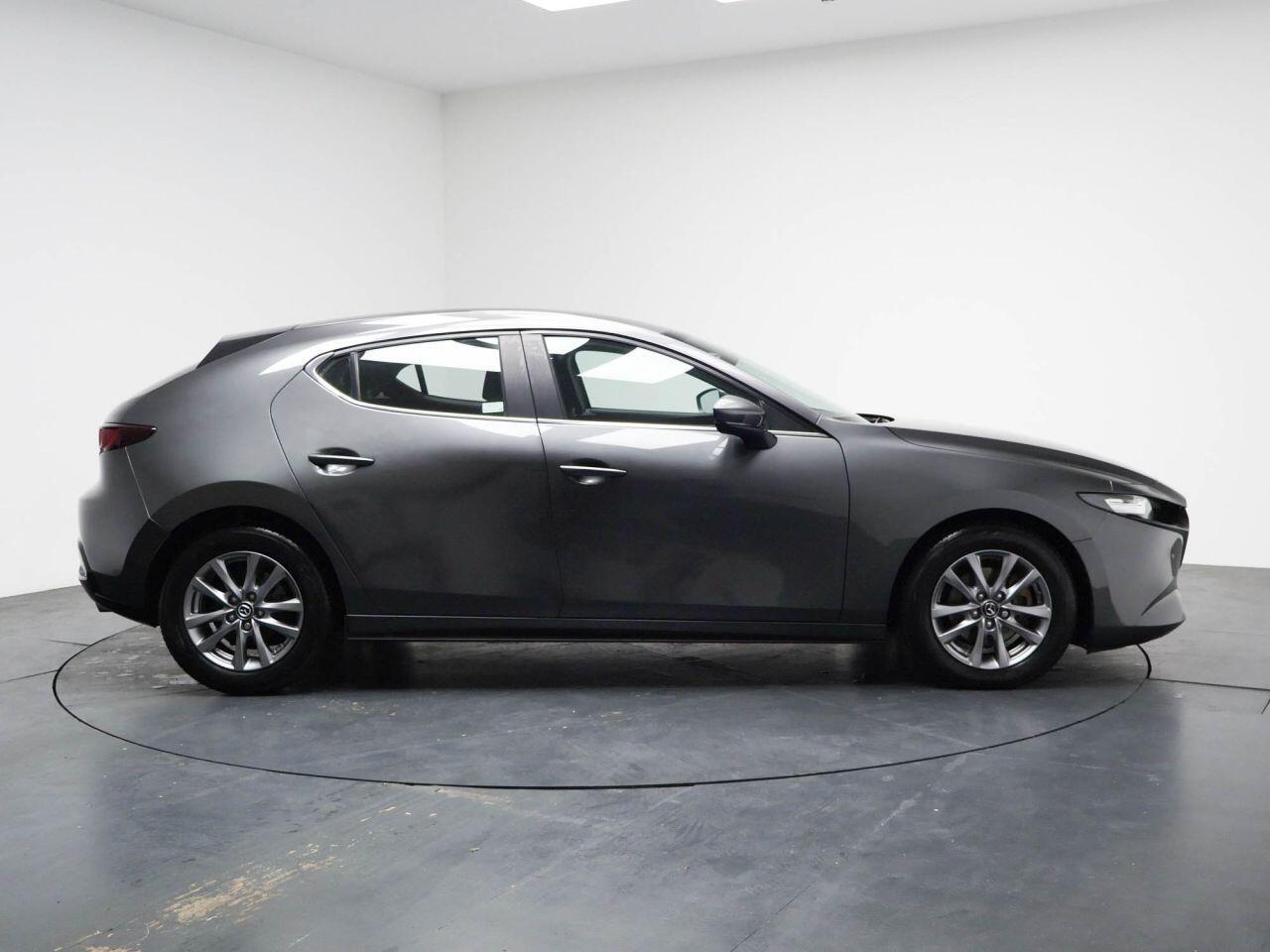 Mazda MAZDA3 - Image 14