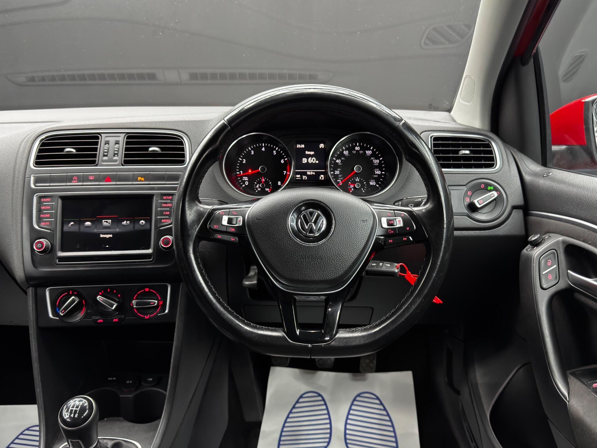 Volkswagen Polo - Image 18