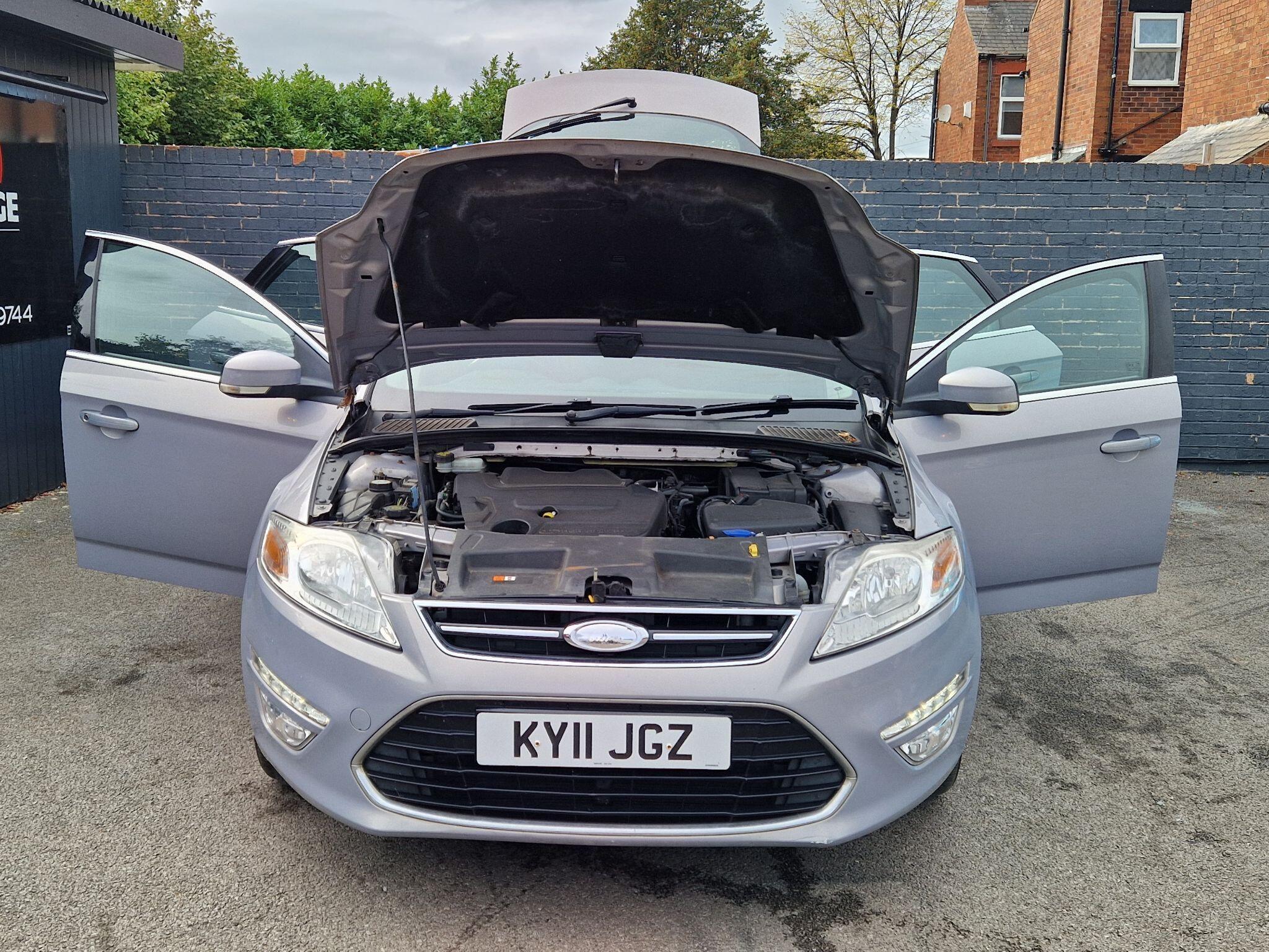 Ford Mondeo - Image 12