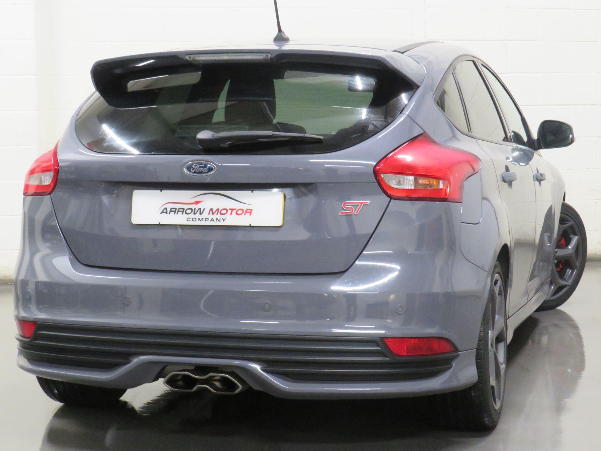Ford Focus - Image 3