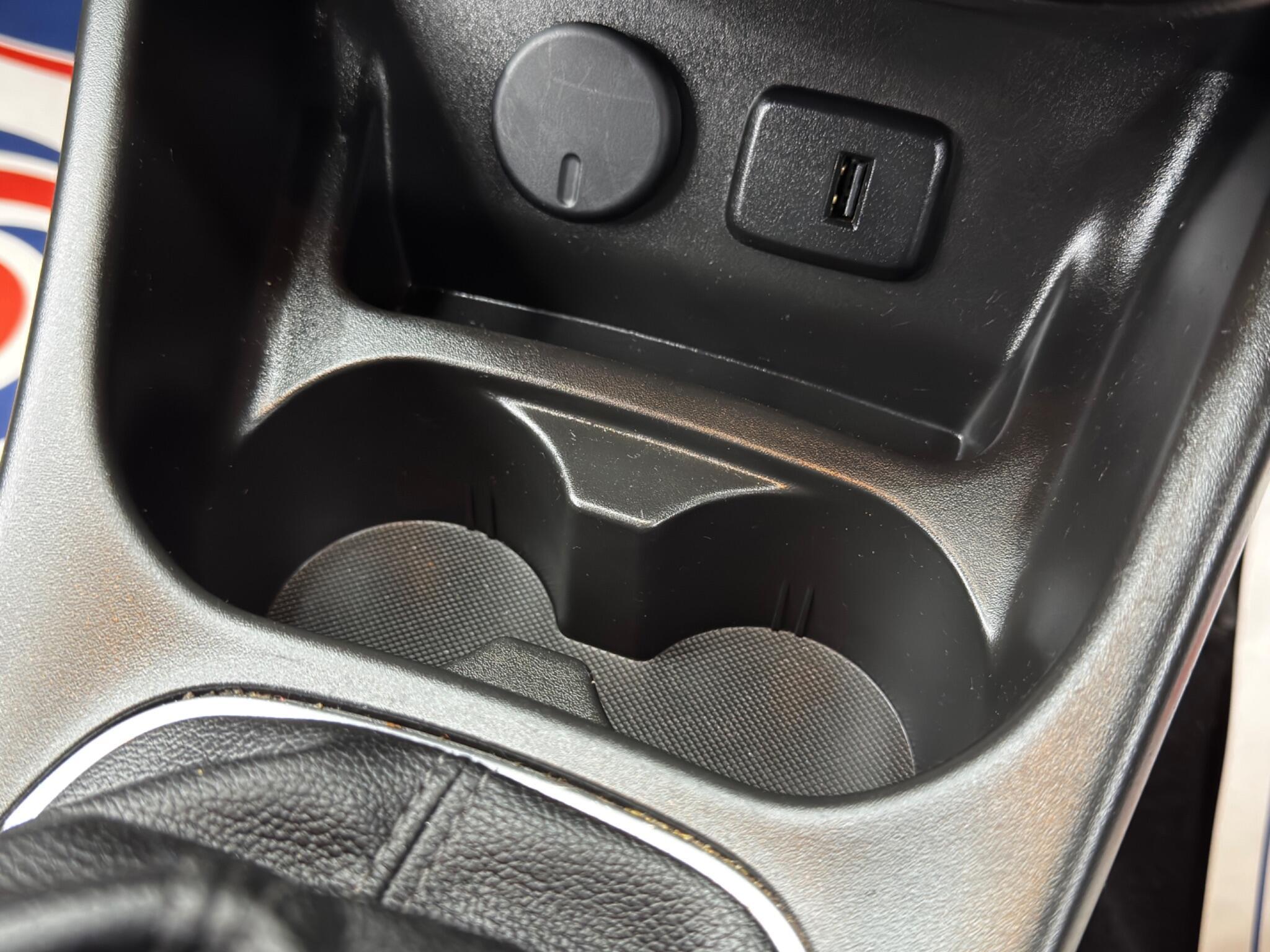 Vauxhall Corsa - Image 24