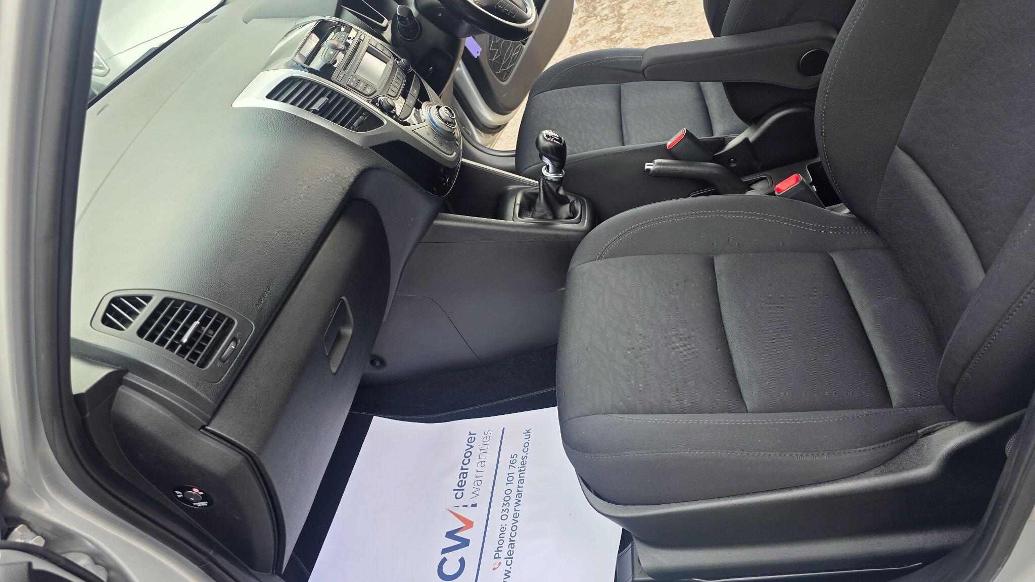 Hyundai ix20 - Image 35