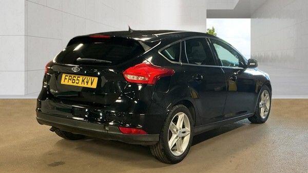 Ford Focus - Image 4