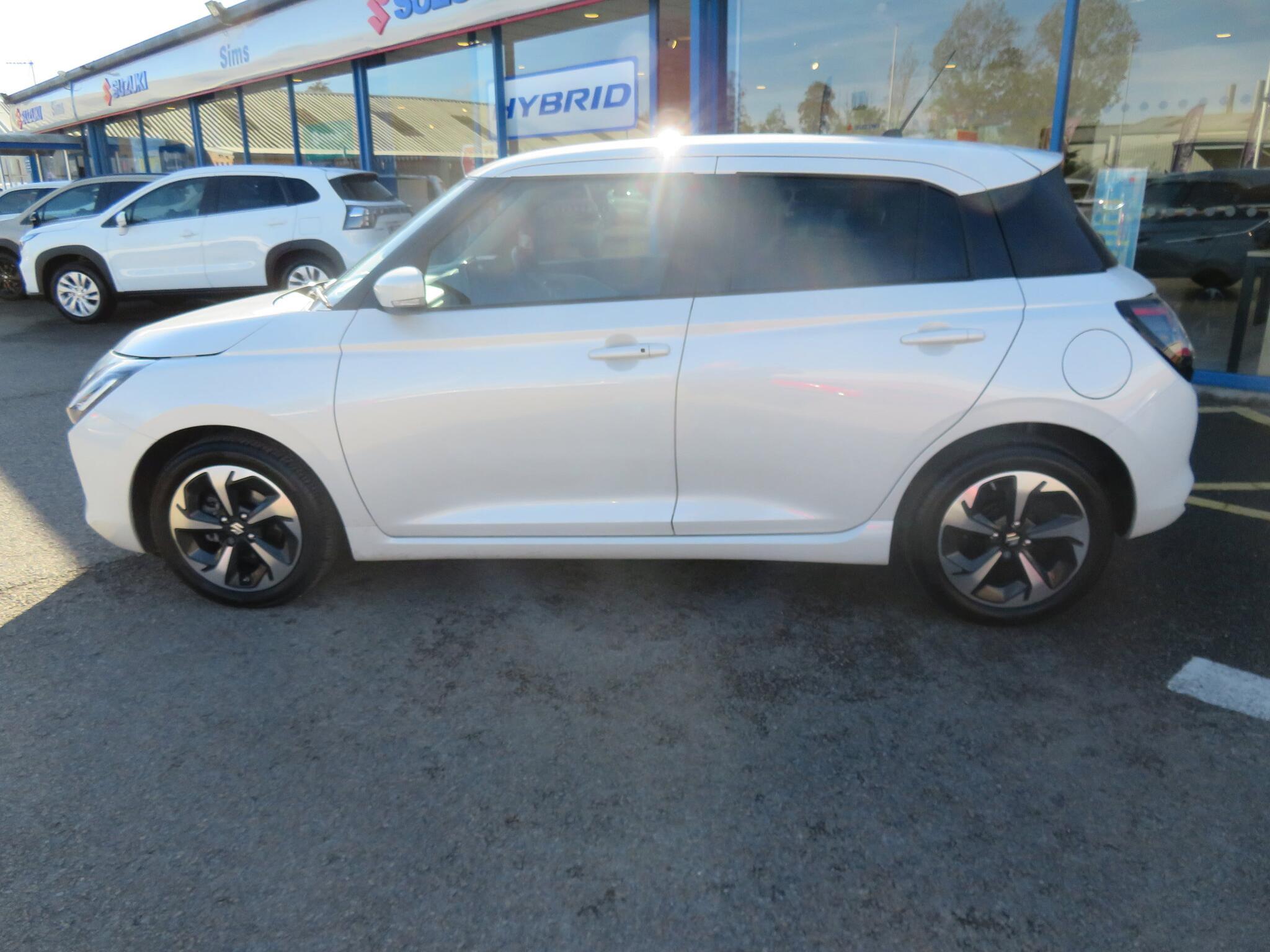Suzuki Swift - Image 12