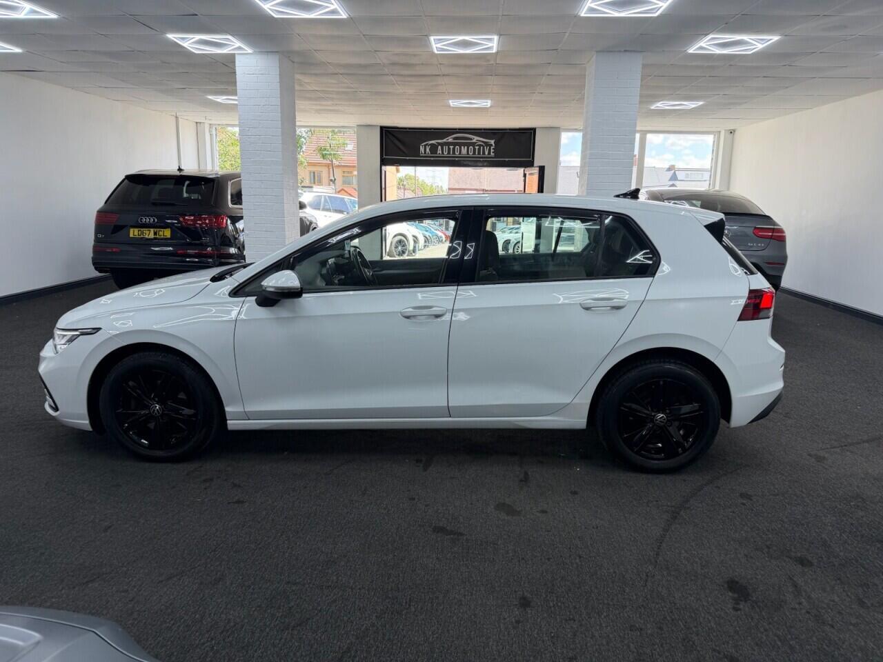 Volkswagen Golf - Image 7