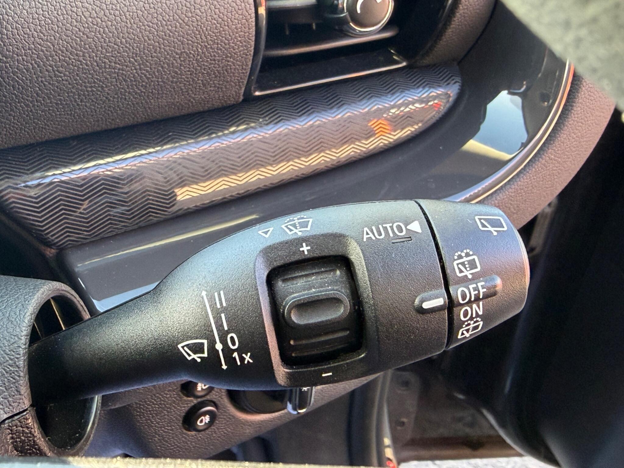 MINI Clubman - Image 30