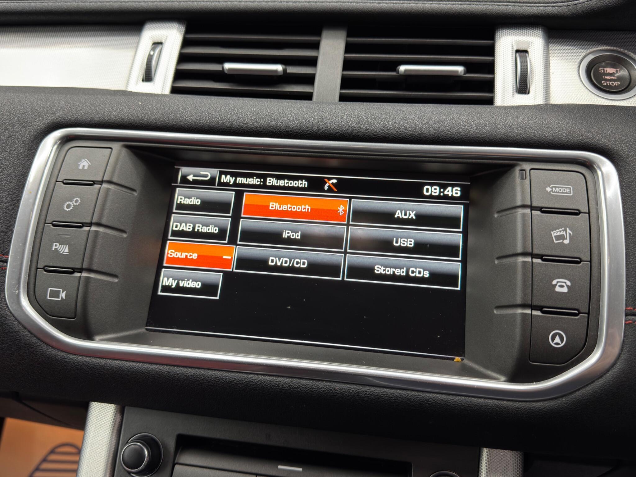 Land Rover Range Rover Evoque - Image 30