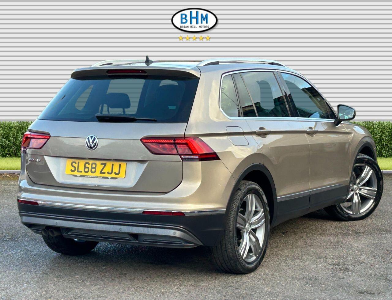 Volkswagen Tiguan - Image 23