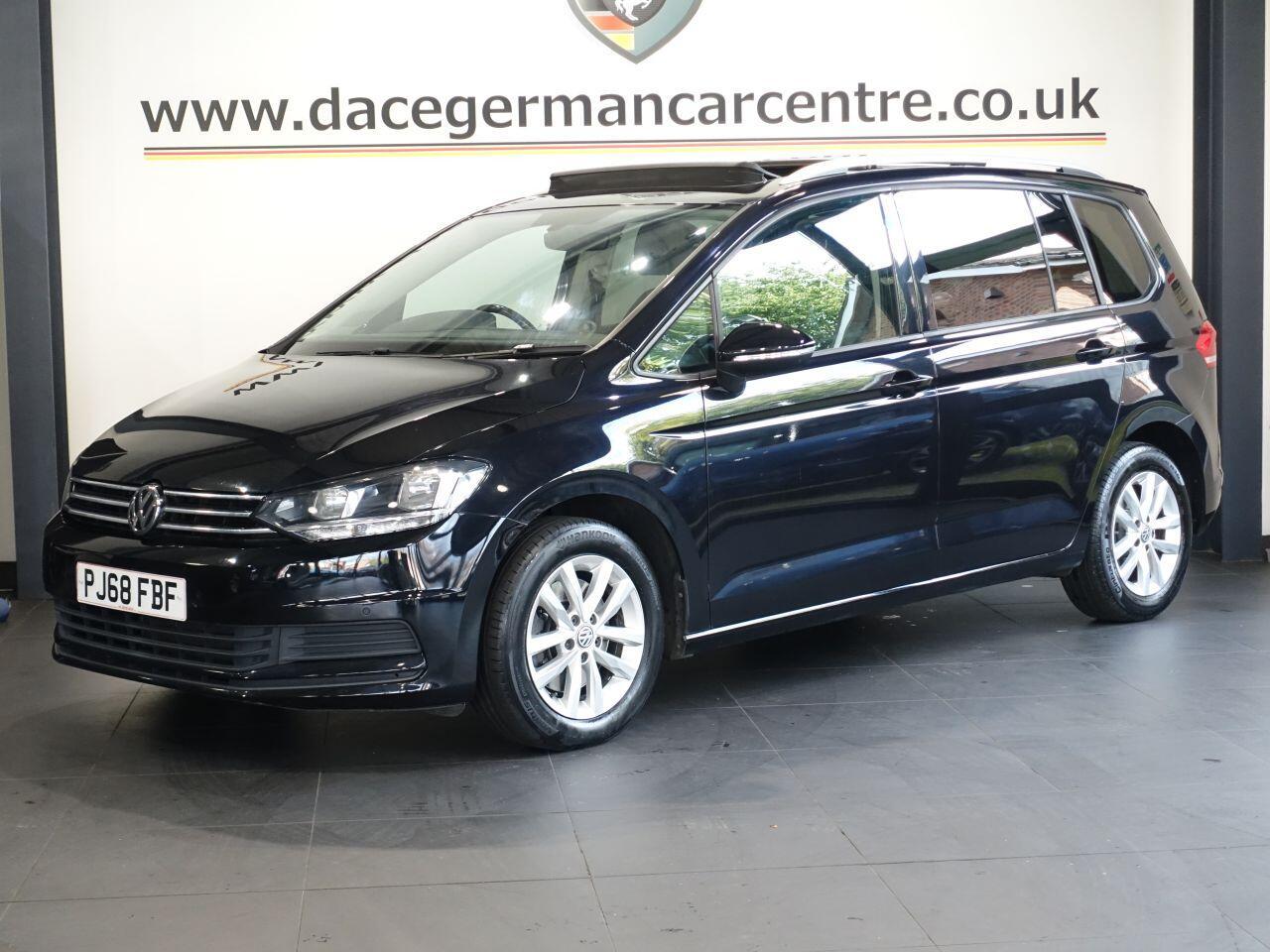 Volkswagen Touran - Image 10