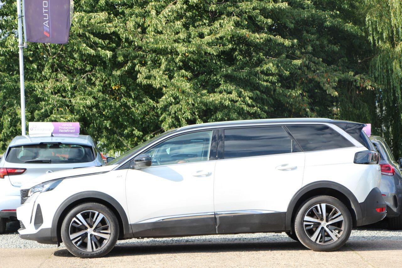 Peugeot 5008 - Image 7