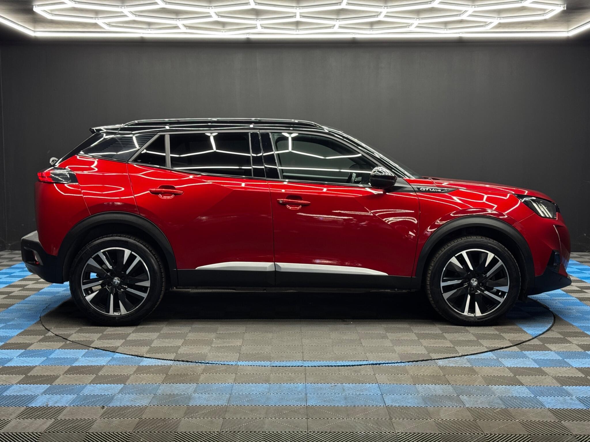 Peugeot 2008 - Image 4