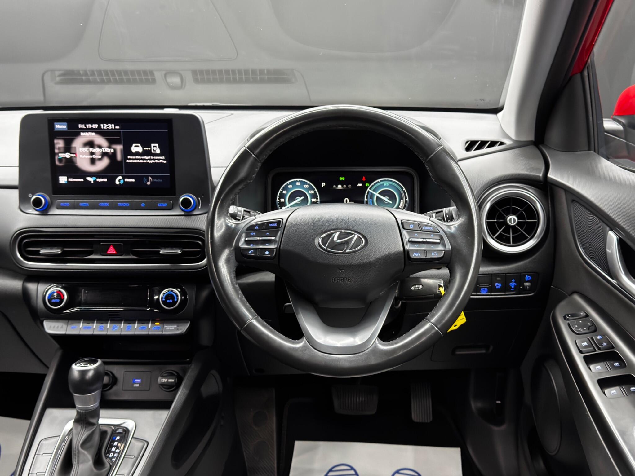 Hyundai Kona - Image 18