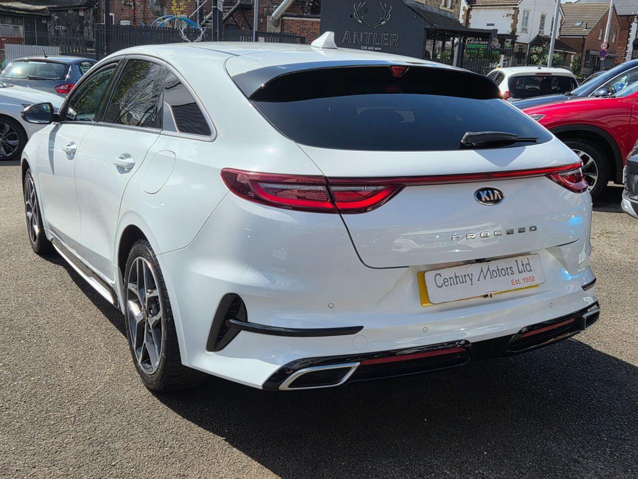 Kia ProCeed - Image 5