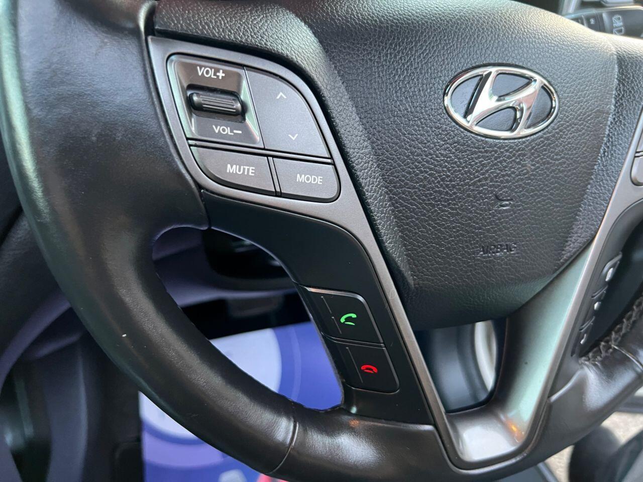 Hyundai Santa Fe - Image 29