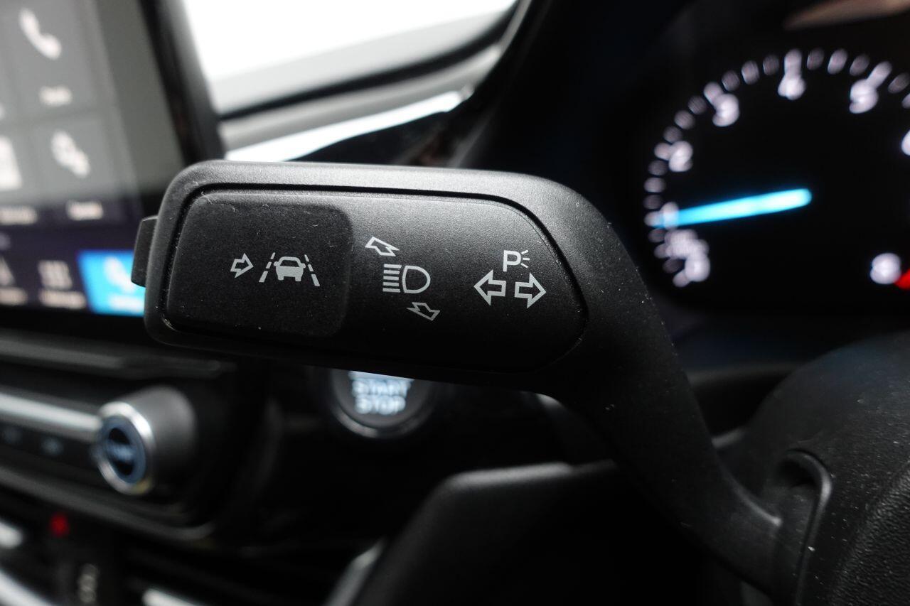 Ford Fiesta - Image 33