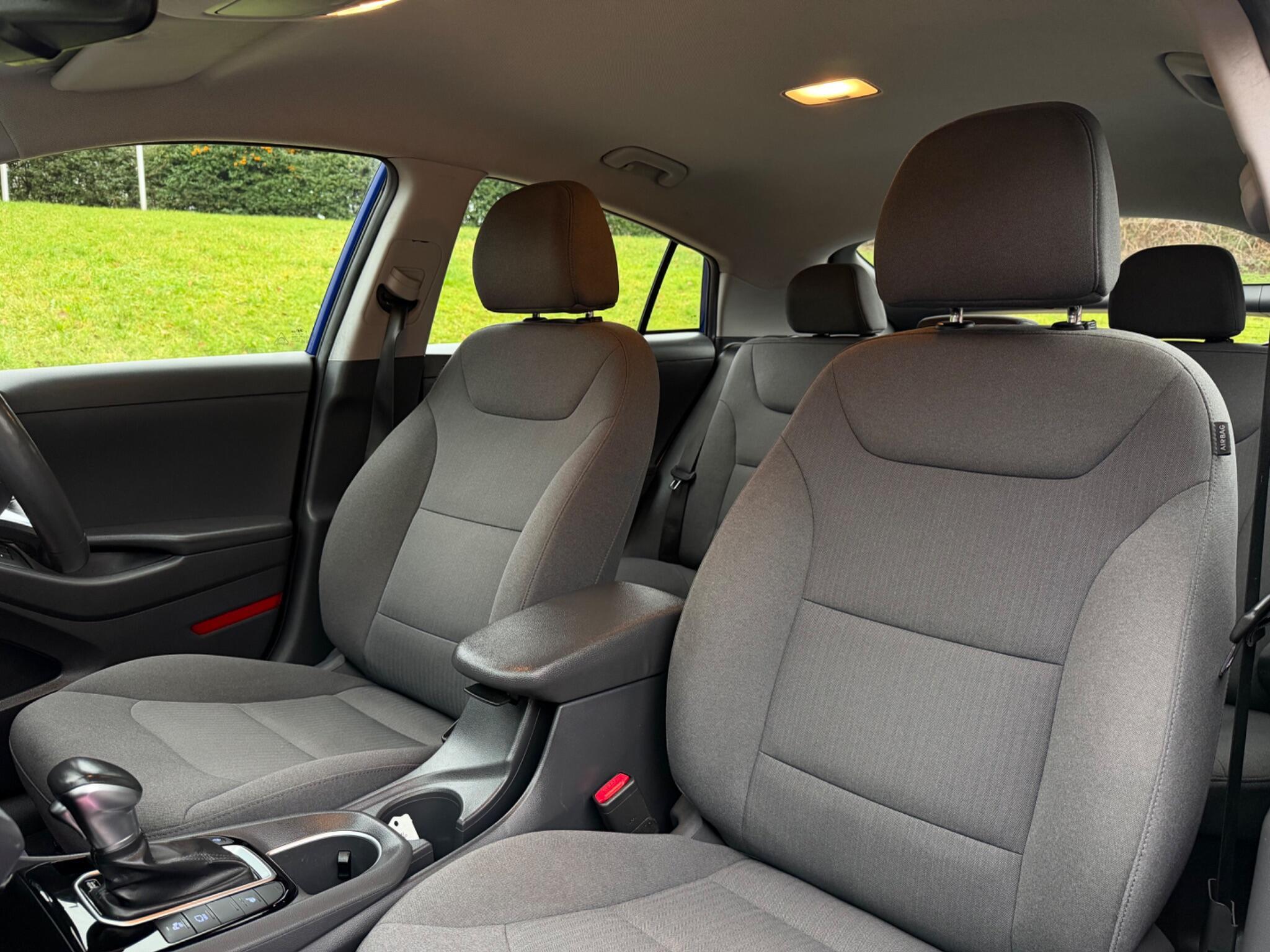 Hyundai Ioniq - Image 53