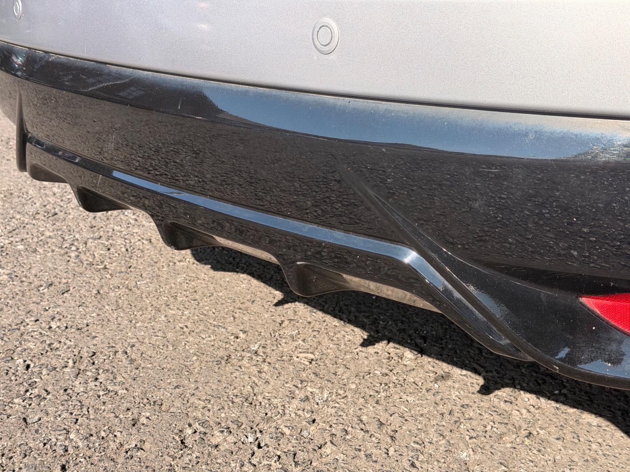 Honda Civic - Image 11