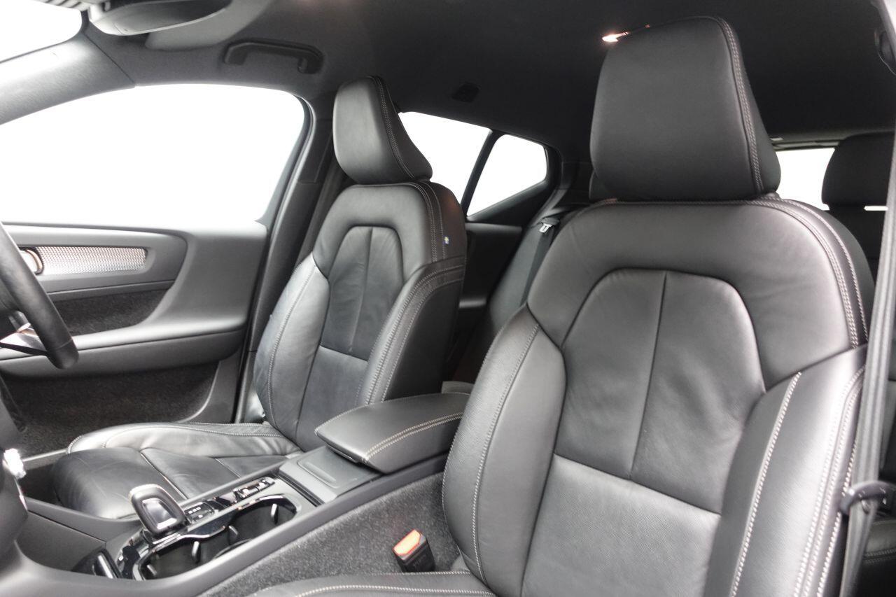 Volvo XC40 - Image 13