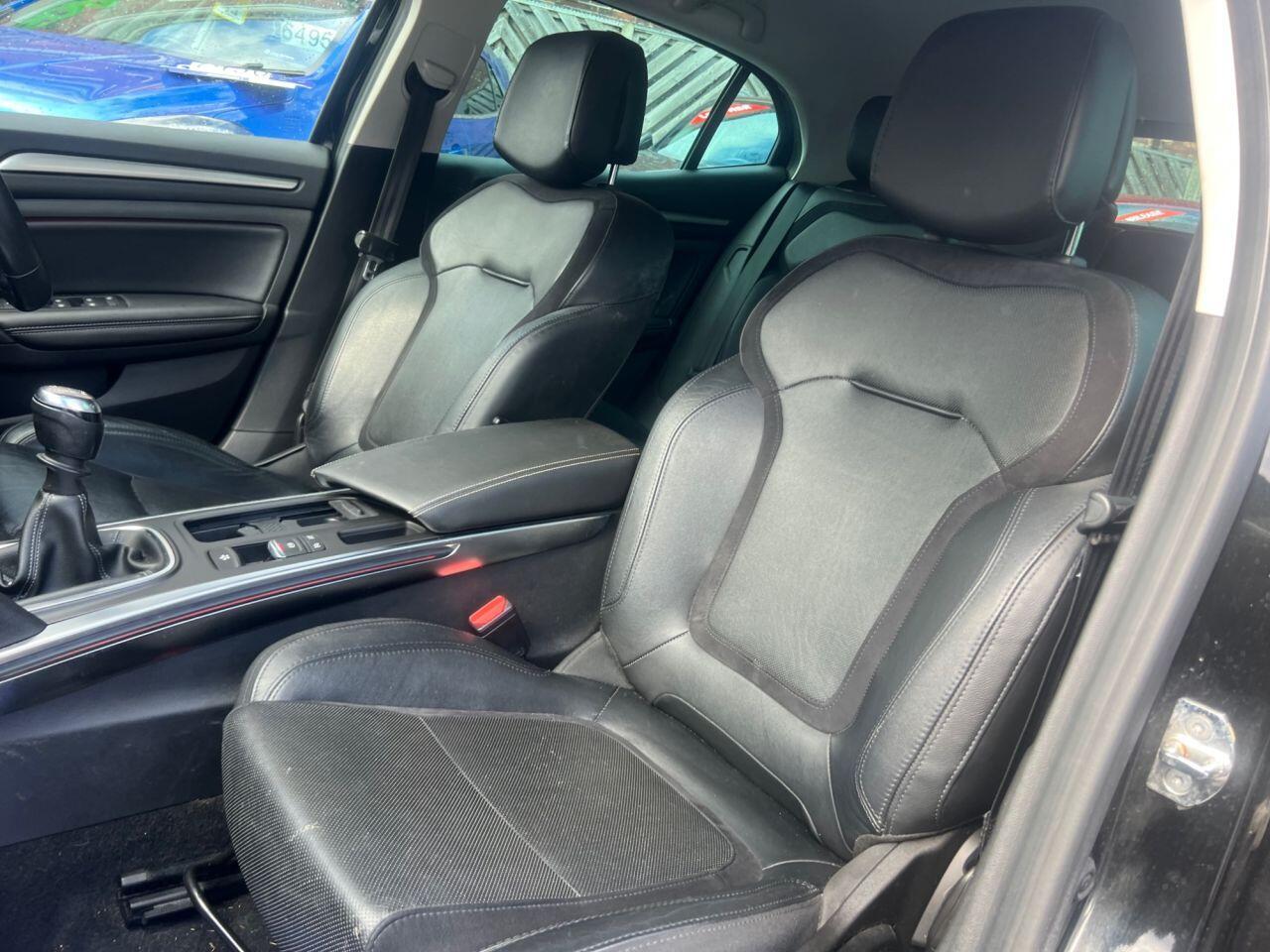 Renault Megane - Image 15