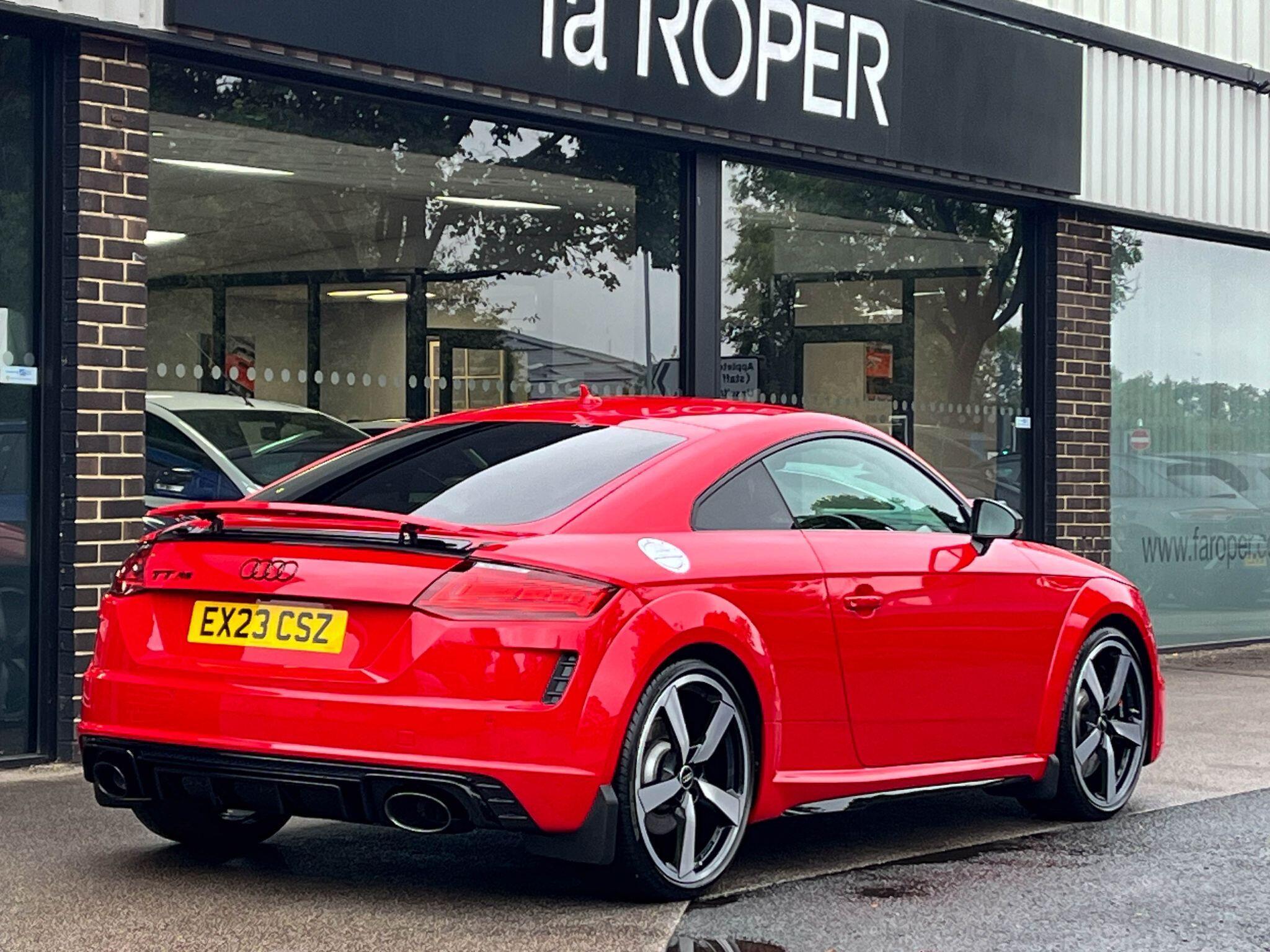 Audi TT RS - Image 14