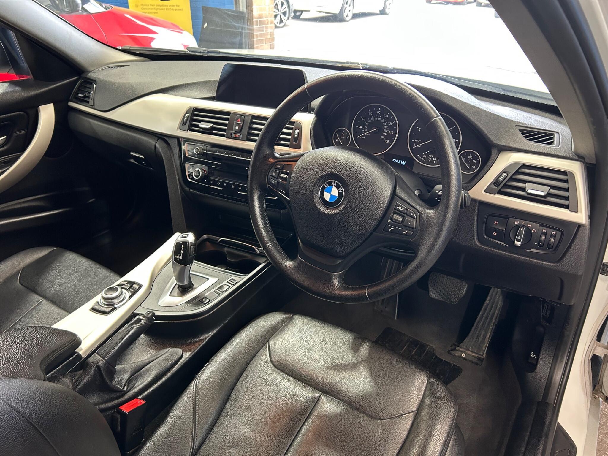 BMW 3 Series - Image 10