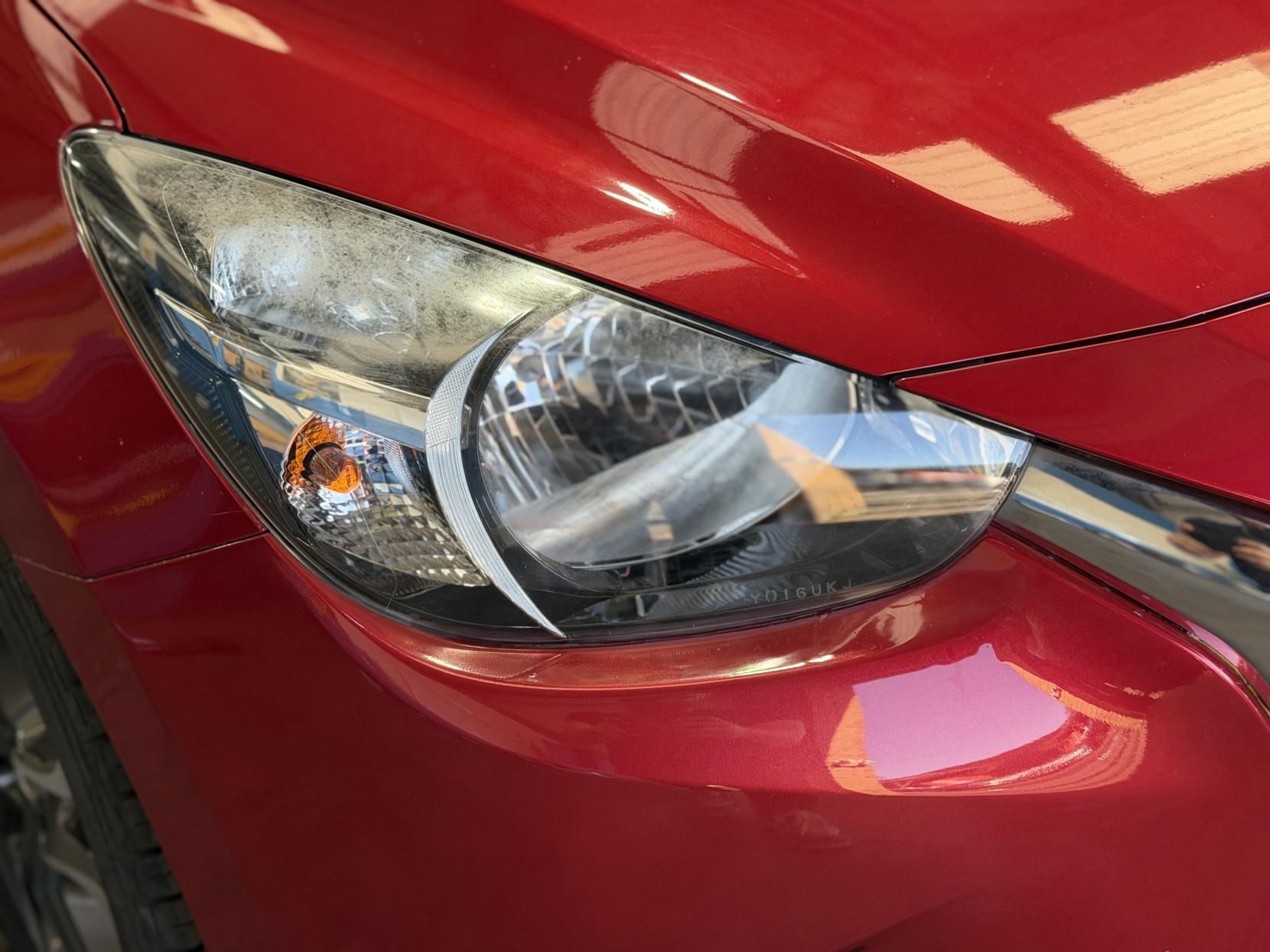 Mazda MAZDA2 - Image 9