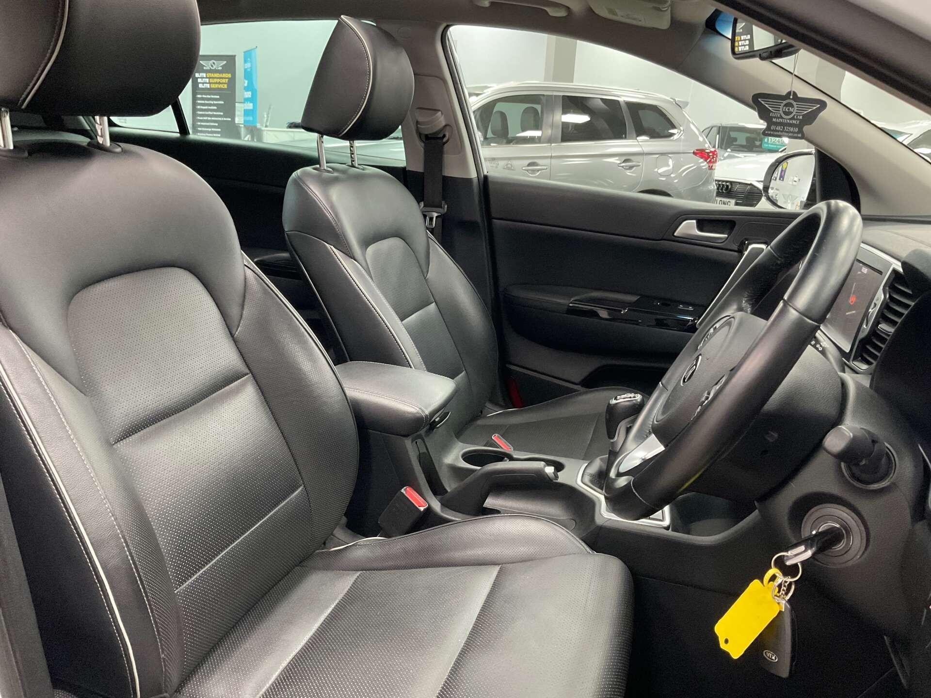 Kia Sportage - Image 10