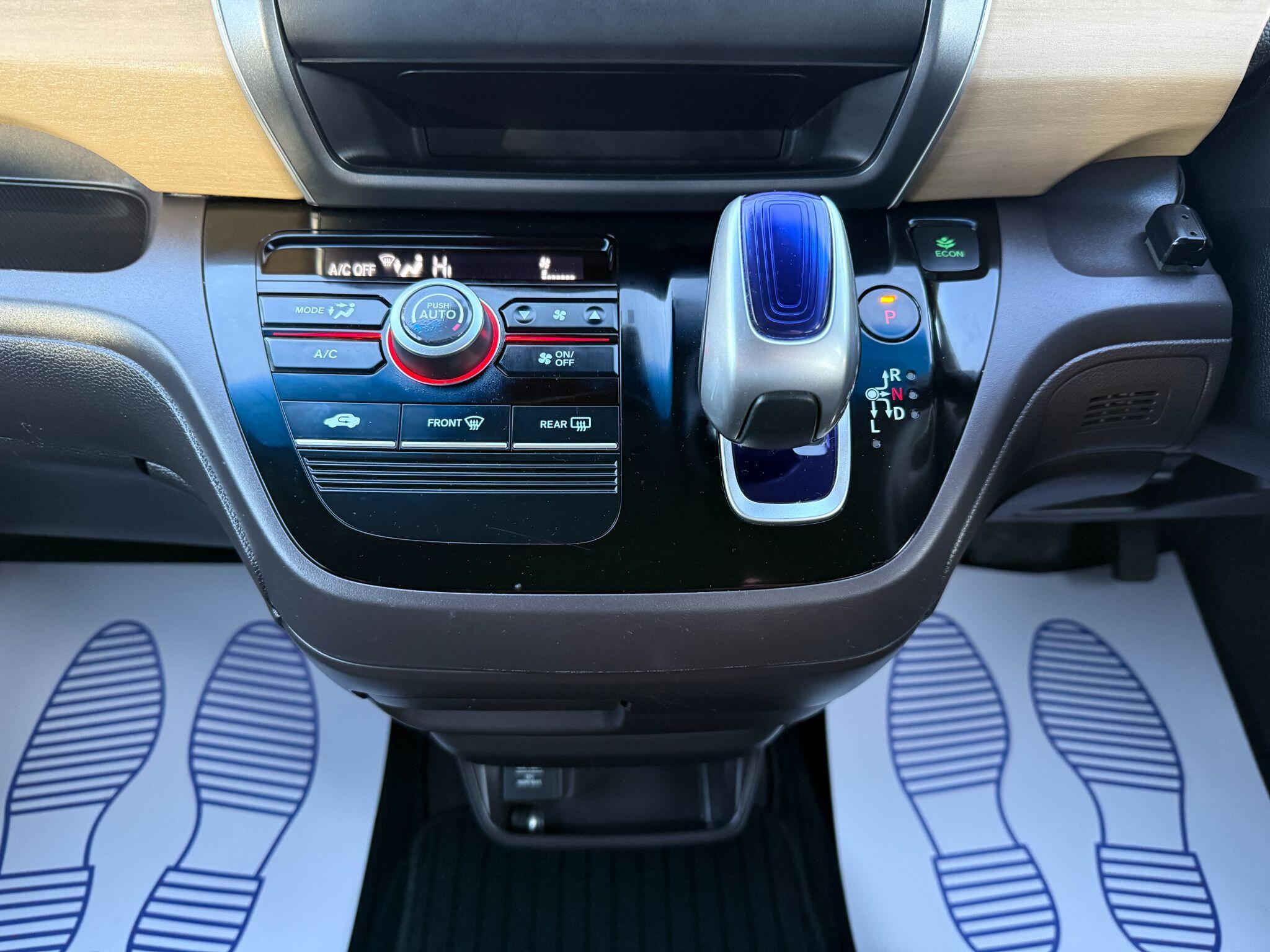 Honda Freed - Image 44