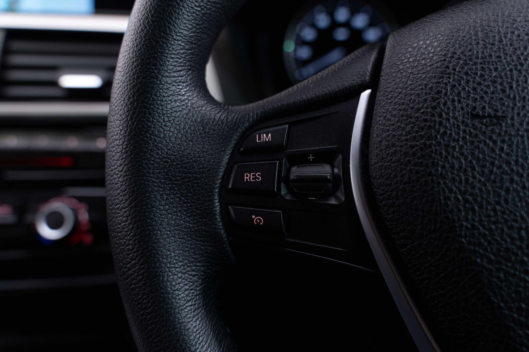 BMW 1 Series - Image 19