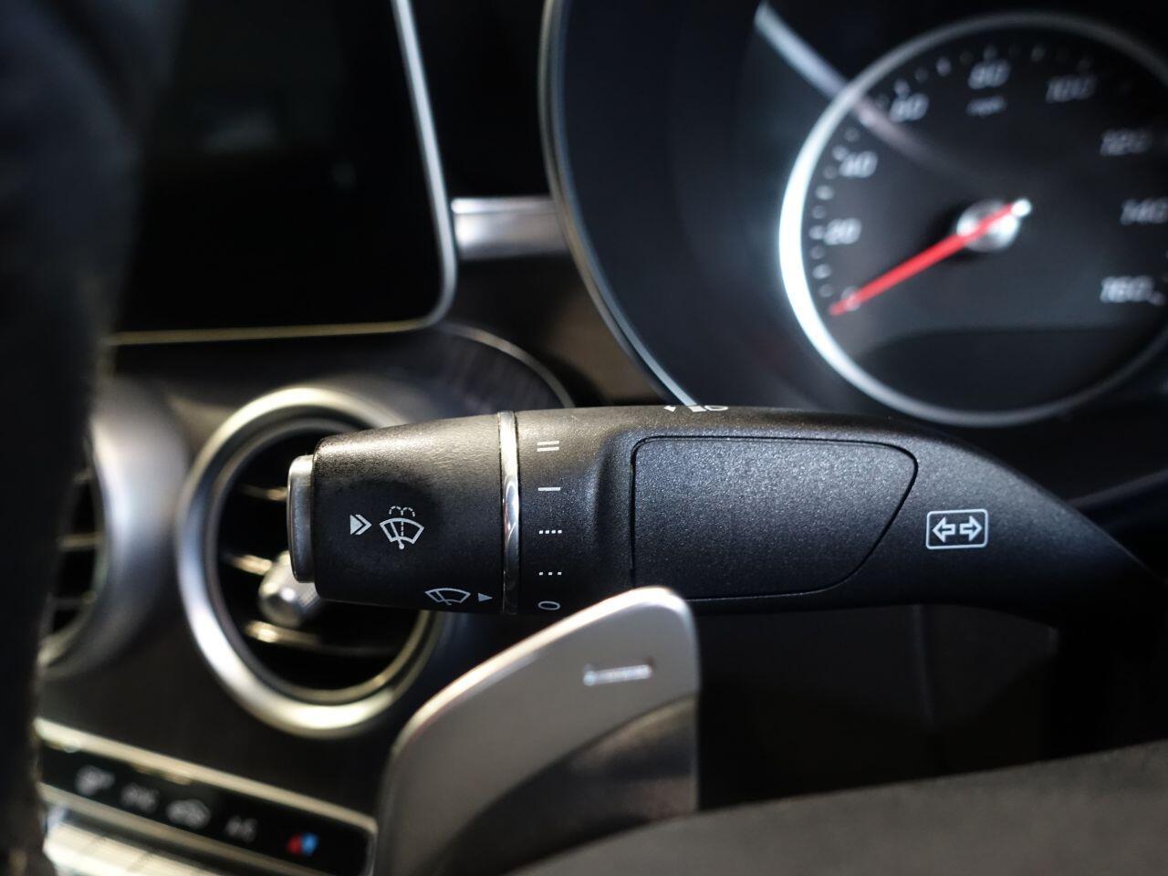 Mercedes-benz C-CLASS - Image 19