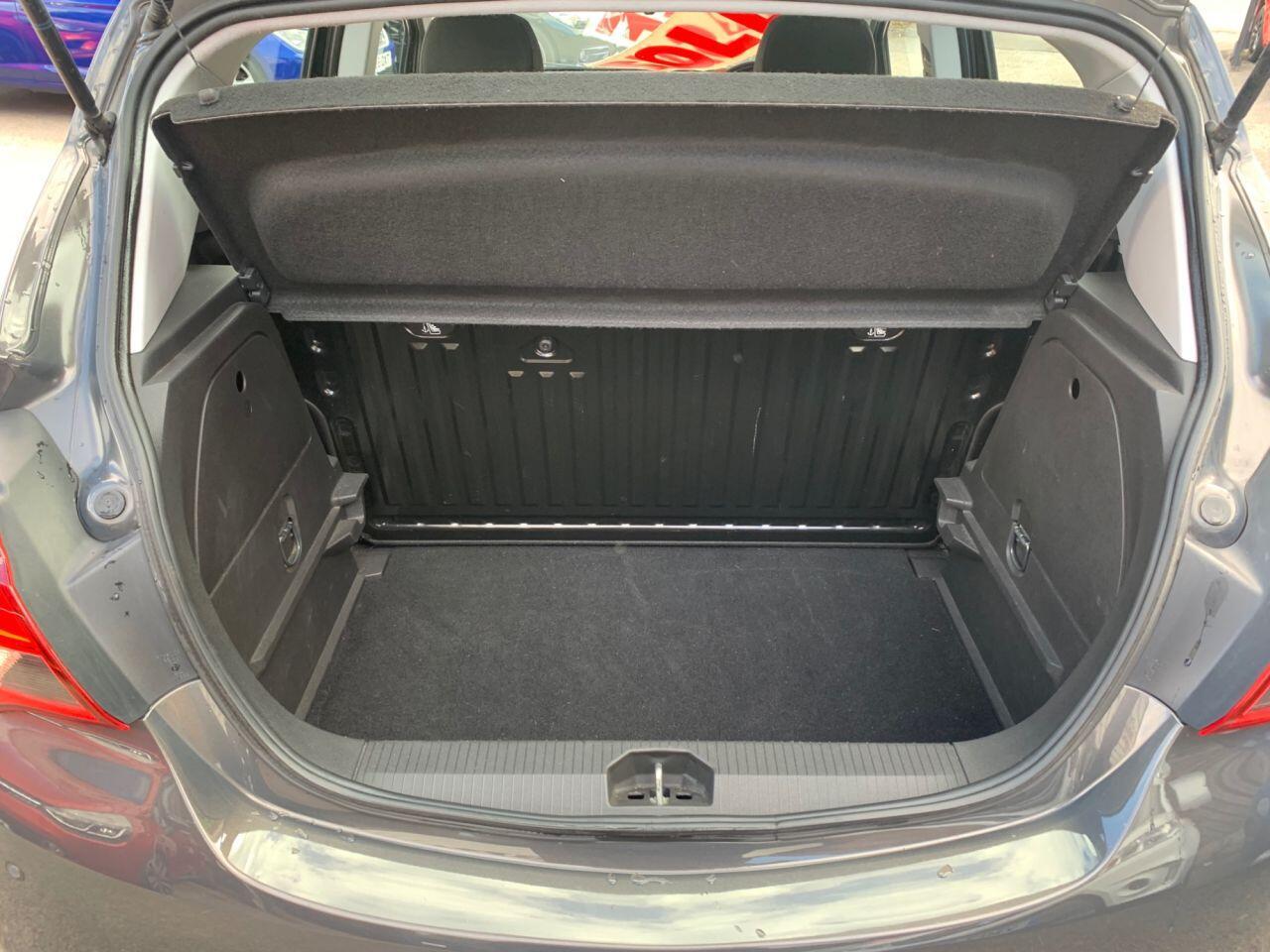 Vauxhall Corsa - Image 6