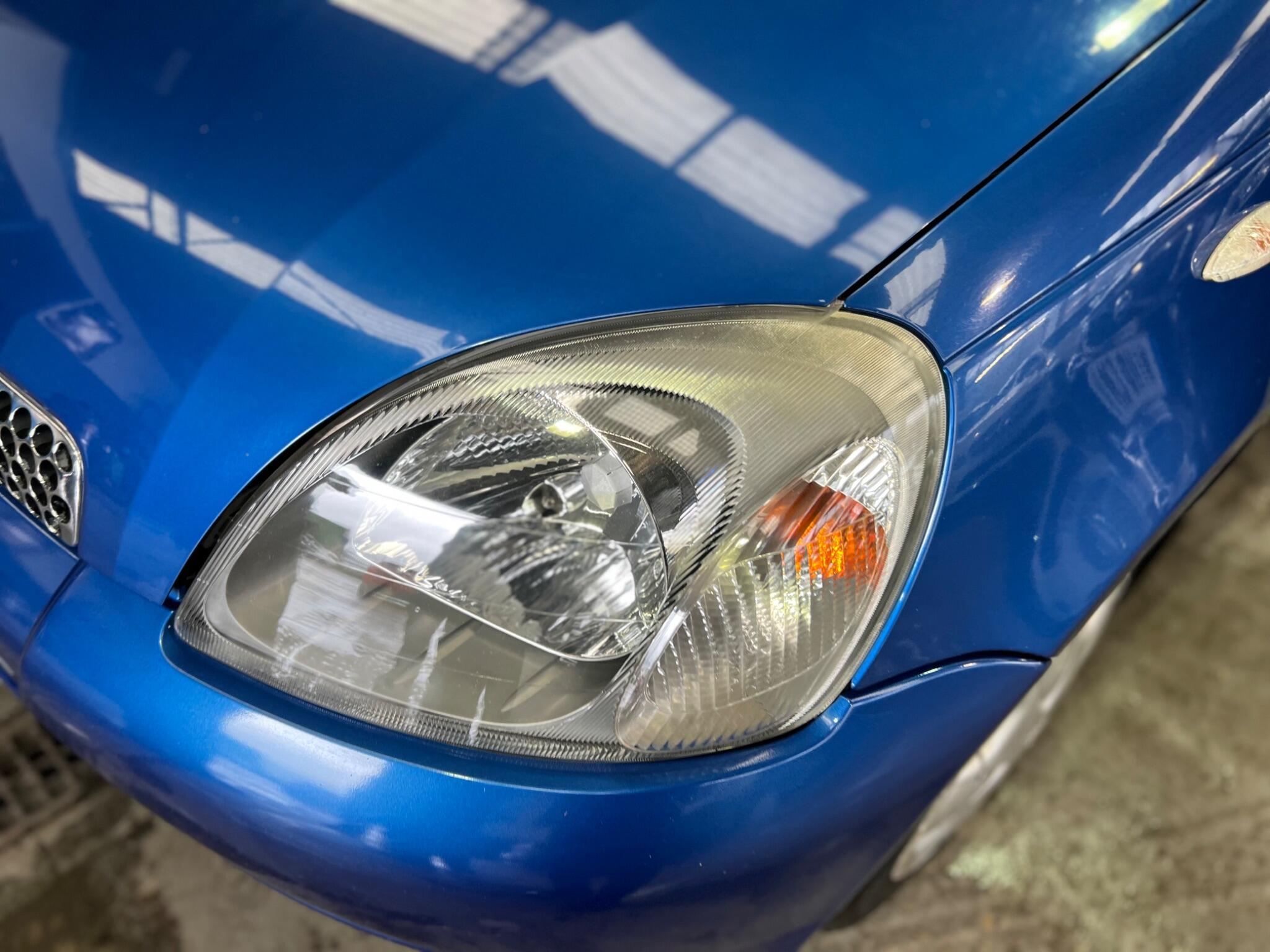 Toyota Yaris - Image 6