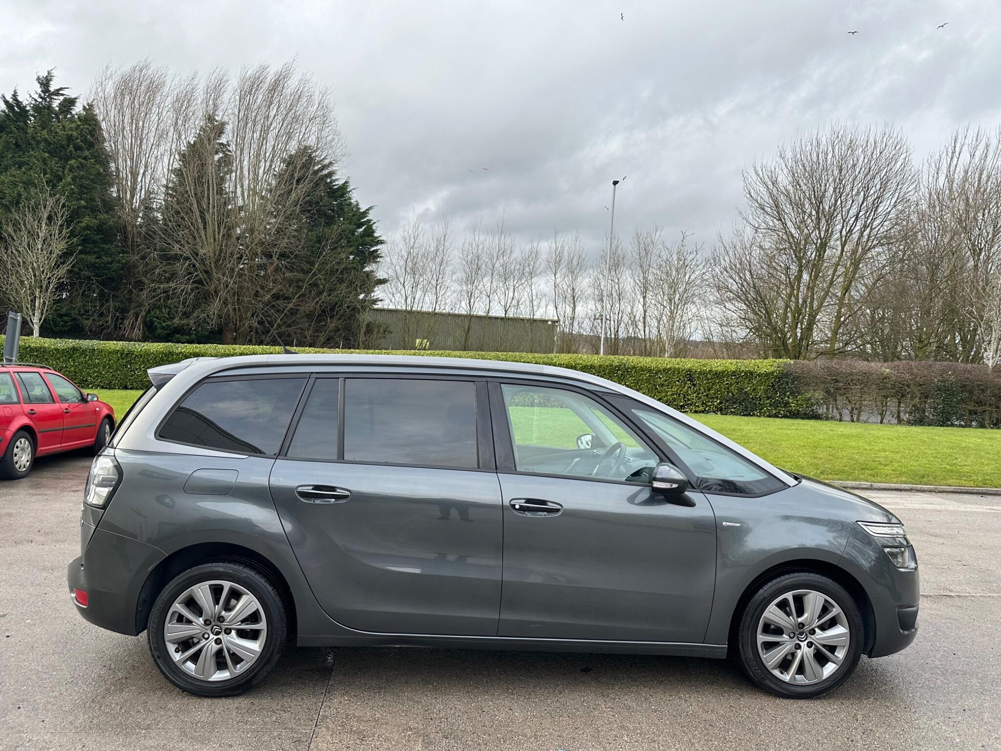 Citroen Grand C4 Picasso - Image 38