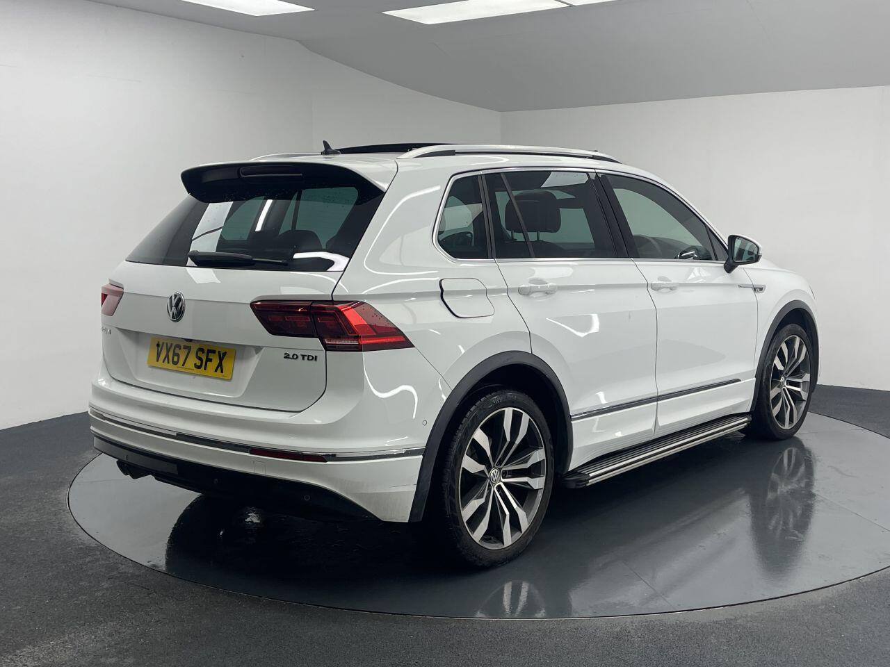 Volkswagen Tiguan - Image 19