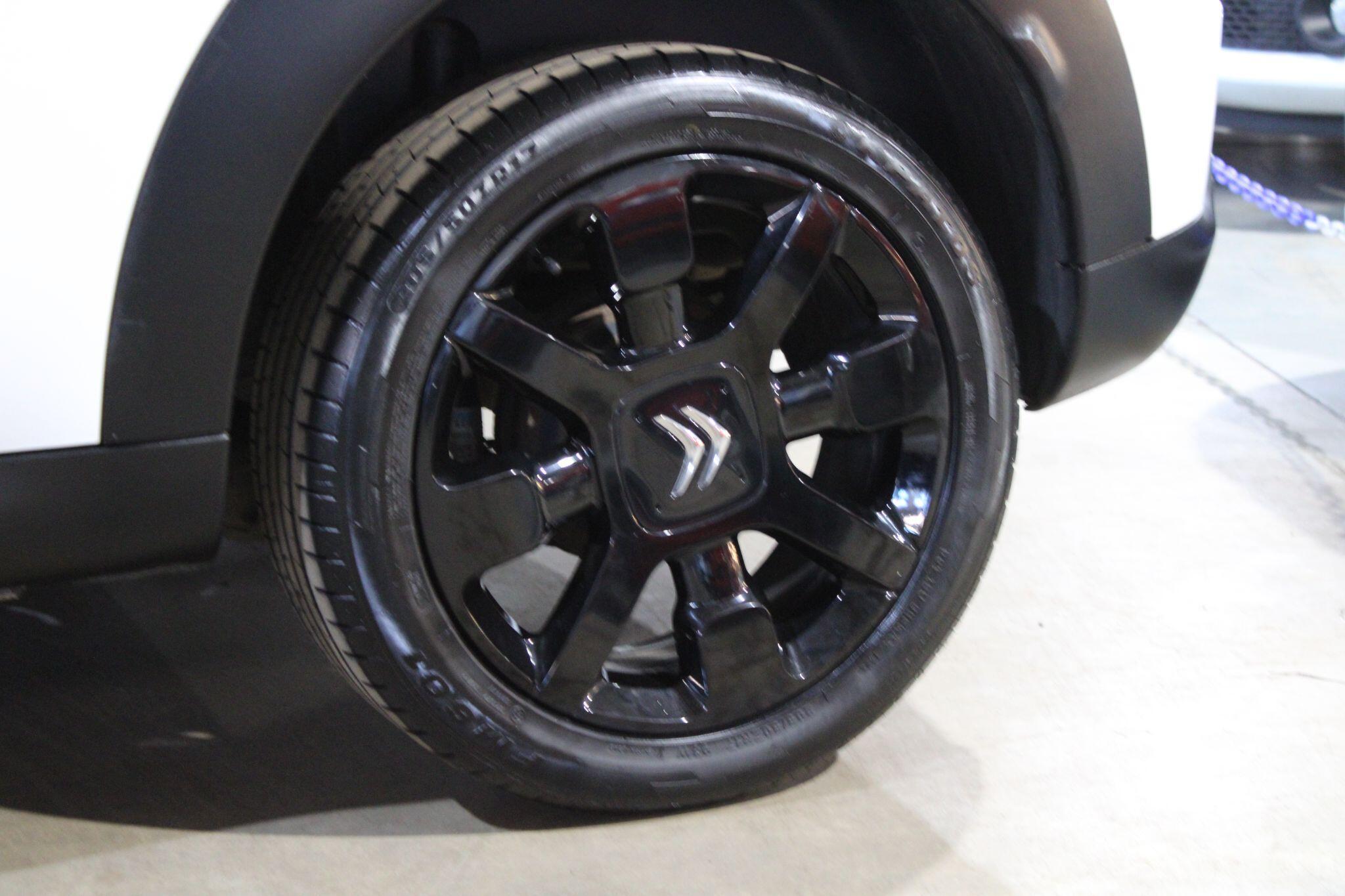 Citroen C4 Cactus - Image 31