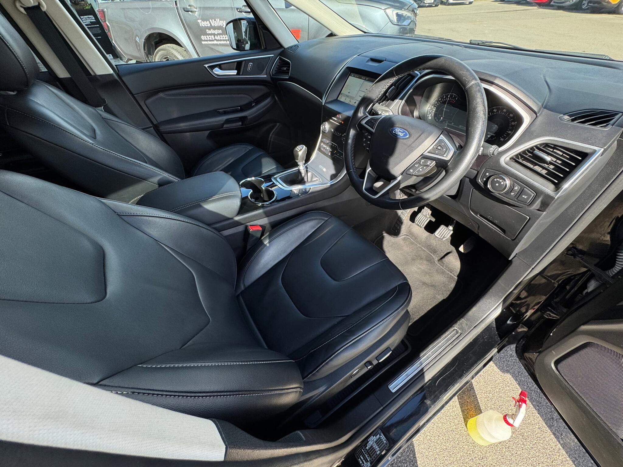 Ford S-MAX - Image 15