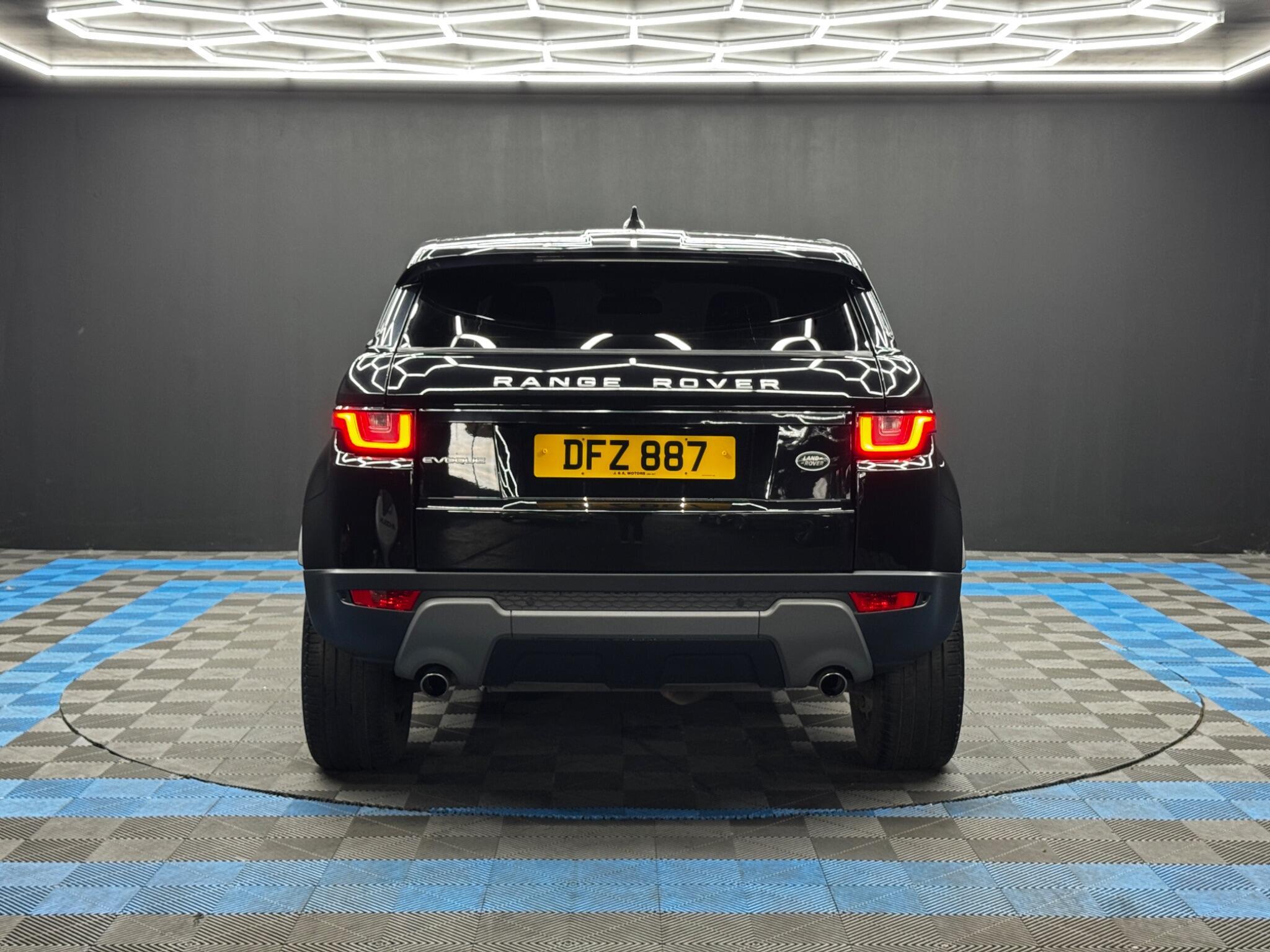Land Rover Range Rover Evoque - Image 6
