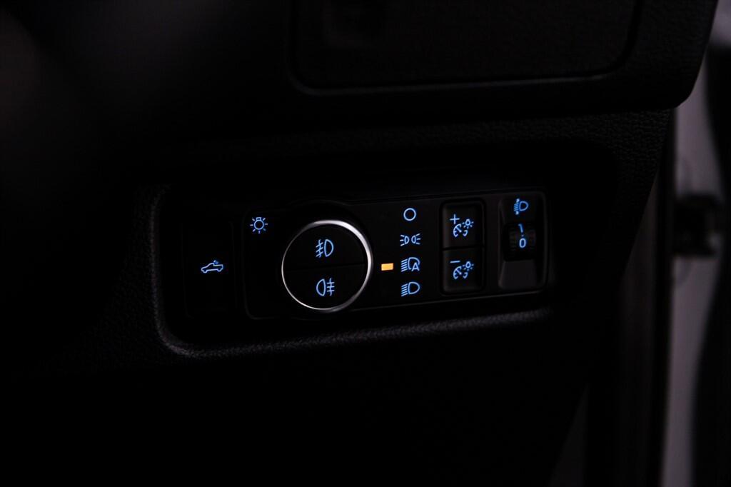 Ford Ranger - Image 33