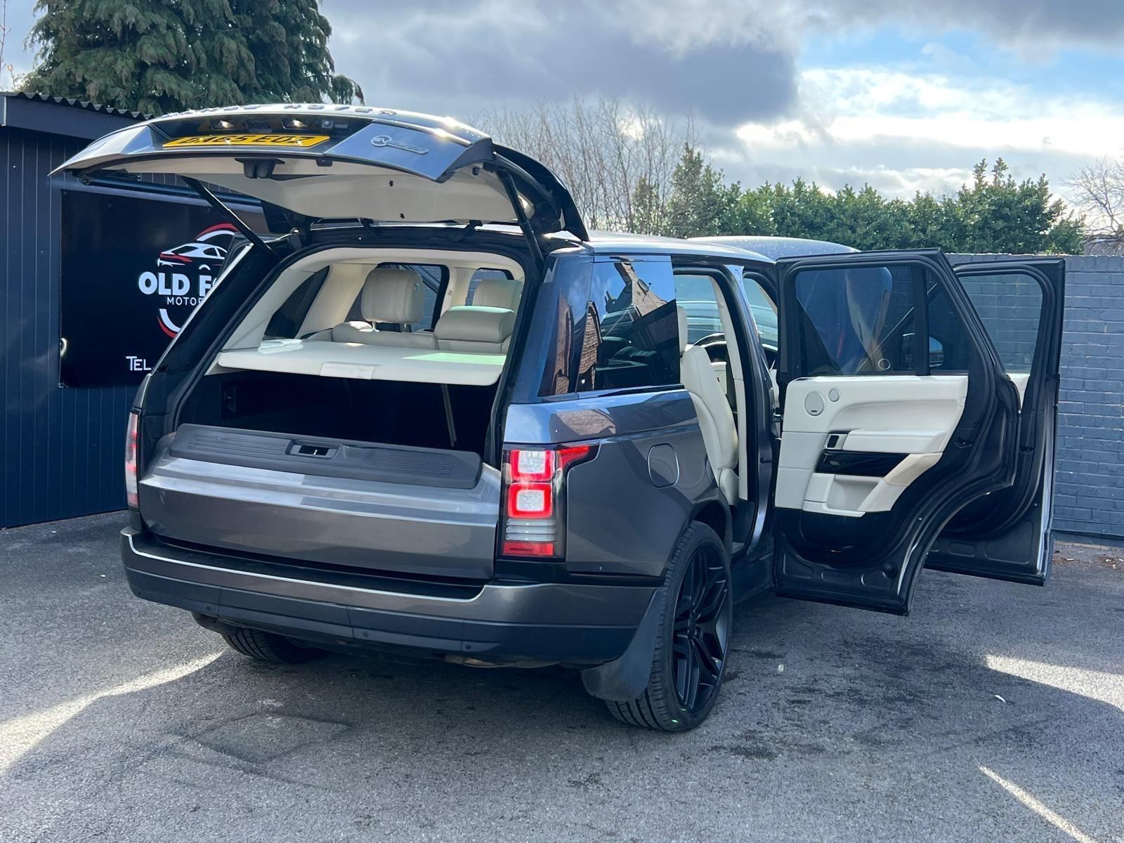 Land Rover Range Rover - Image 21