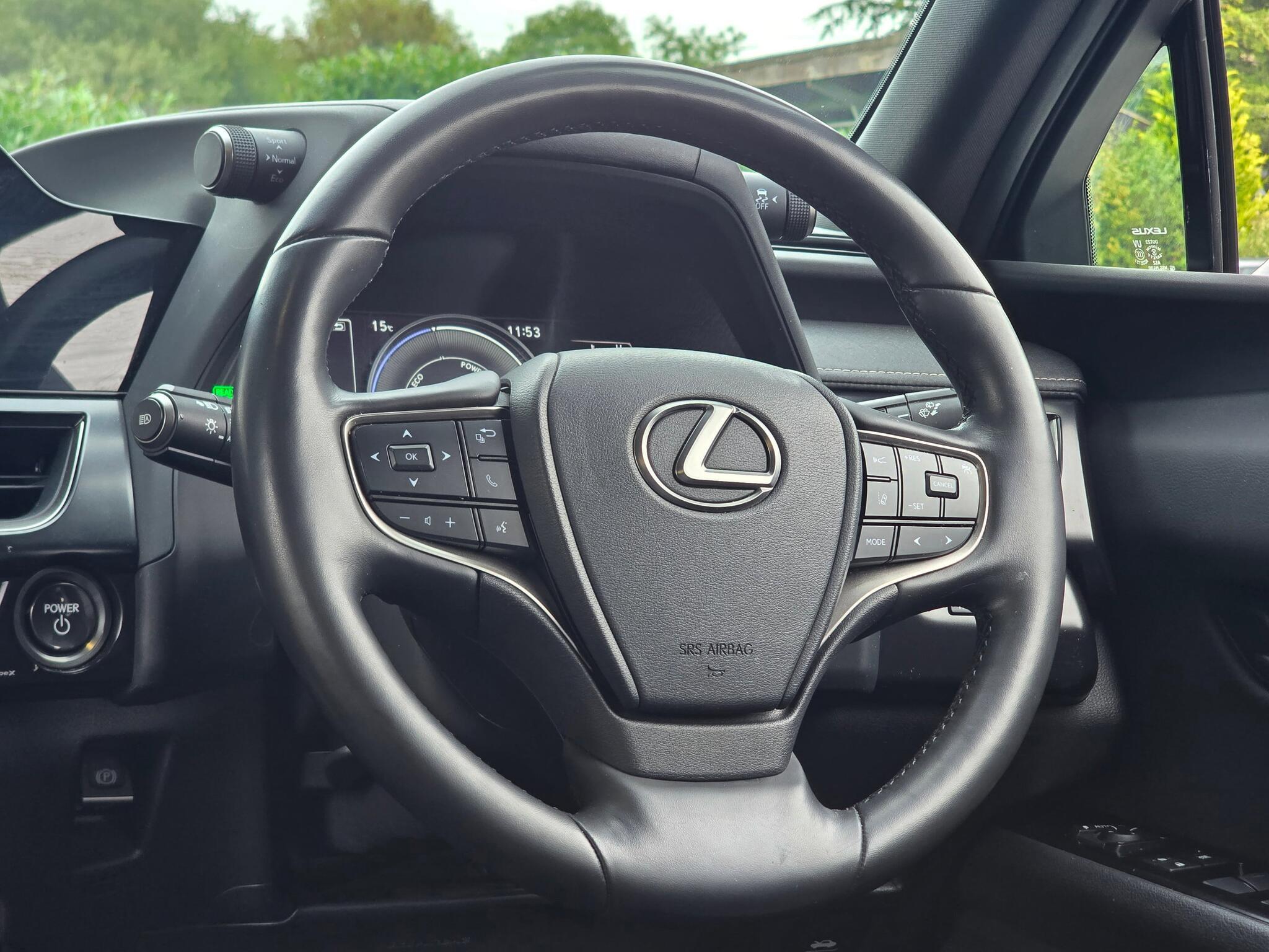 Lexus UX - Image 6