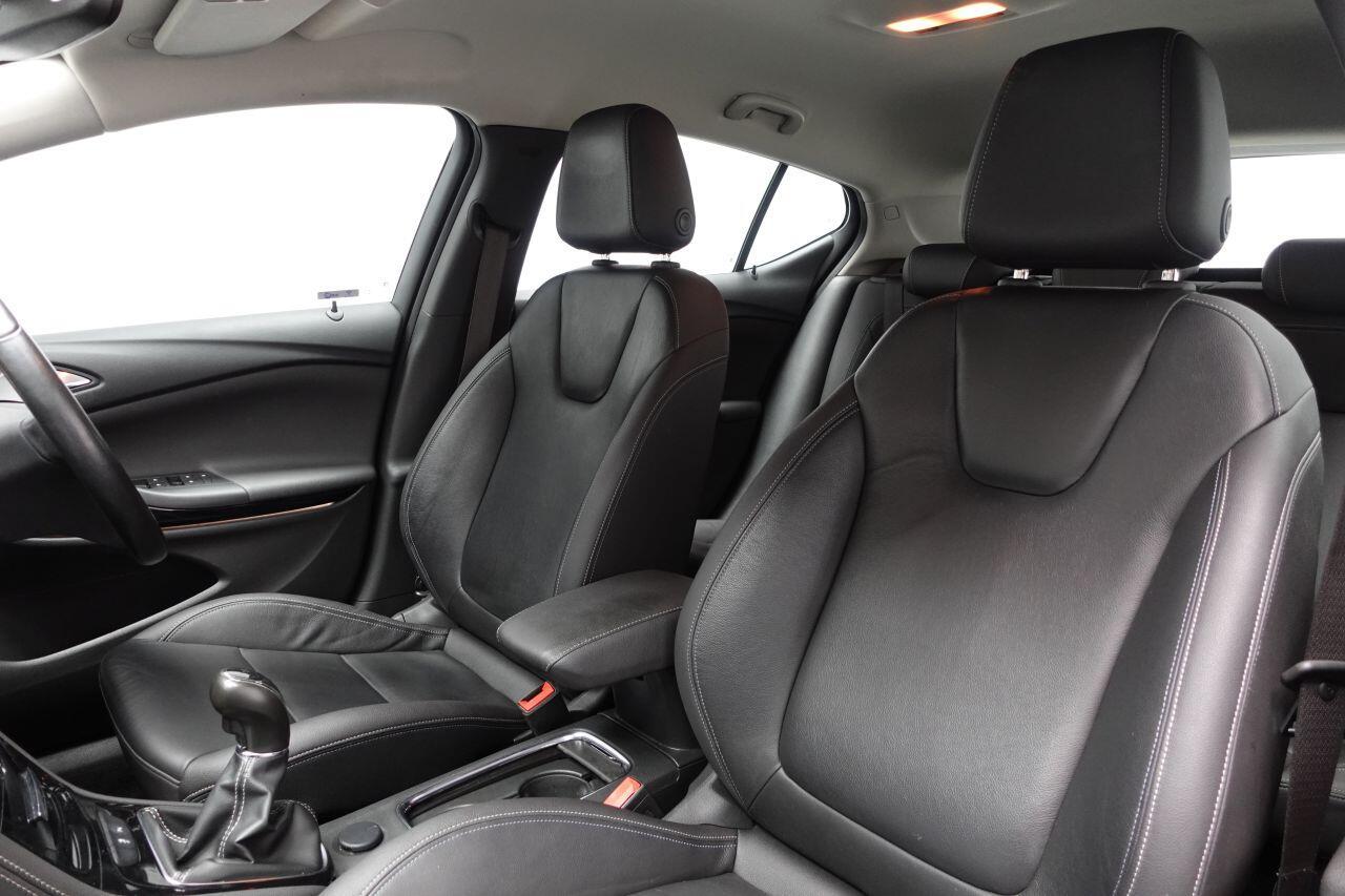 Vauxhall Astra - Image 17