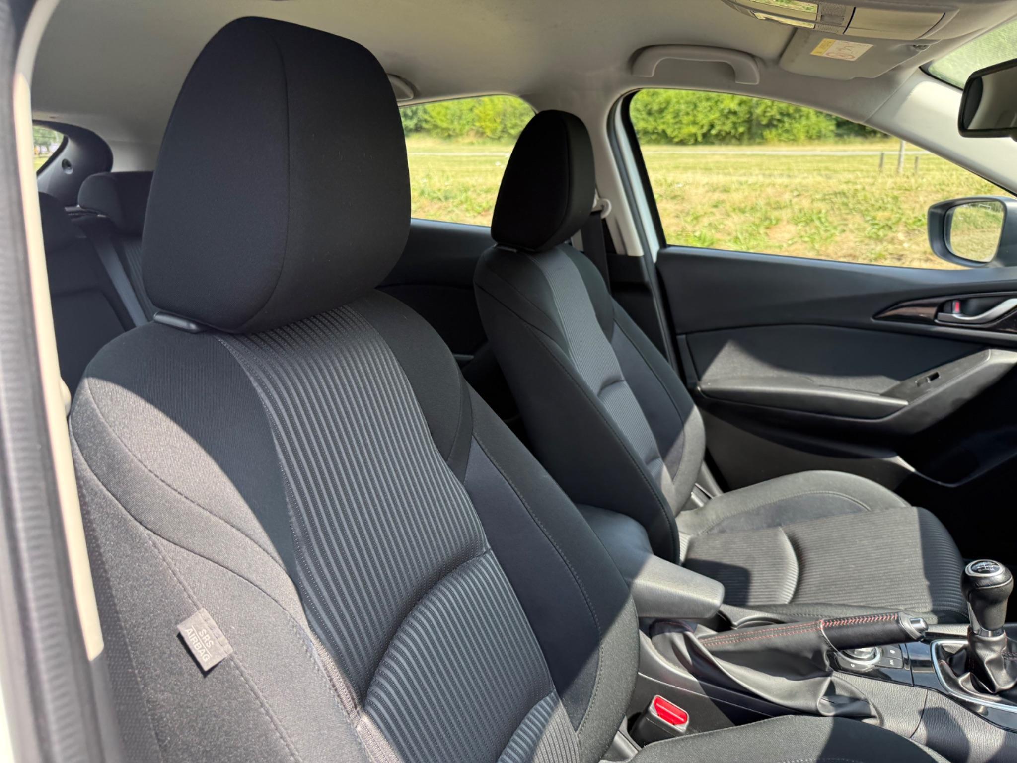 Mazda MAZDA3 - Image 24