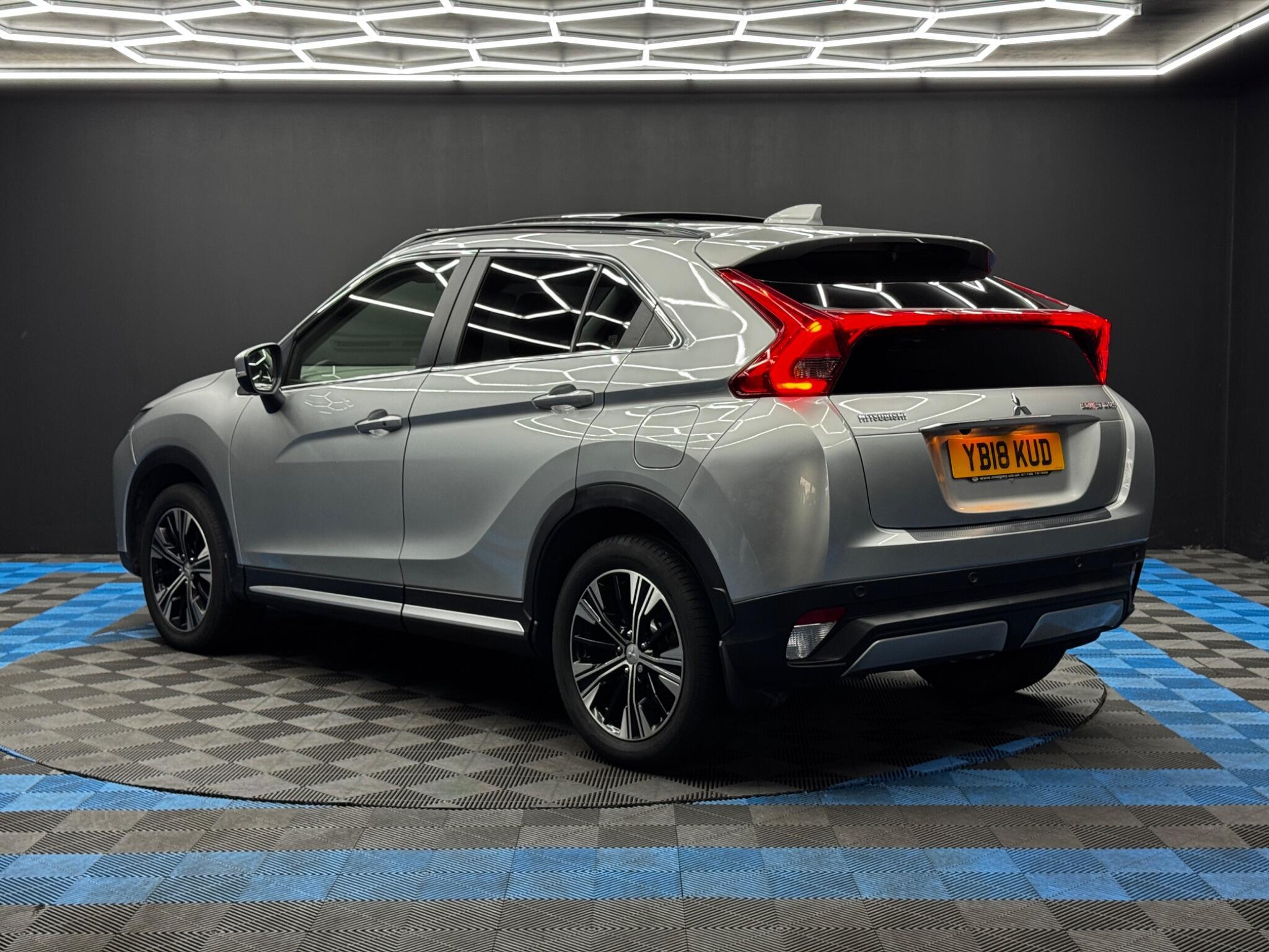 Mitsubishi Eclipse Cross - Image 7