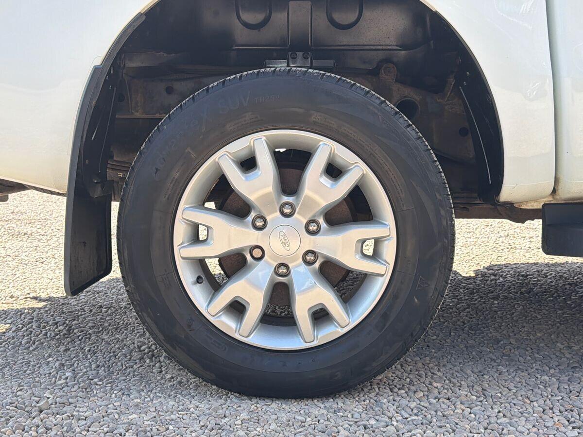 Ford Ranger - Image 17
