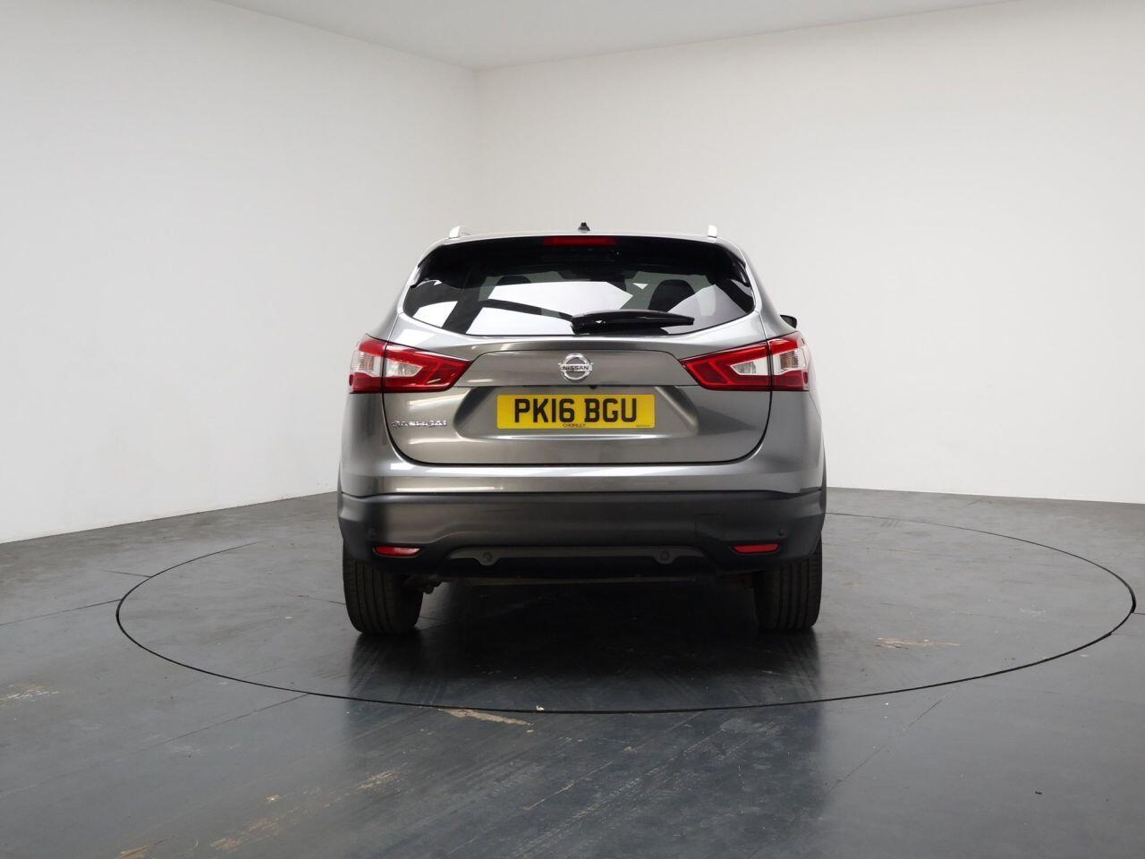 Nissan Qashqai - Image 11