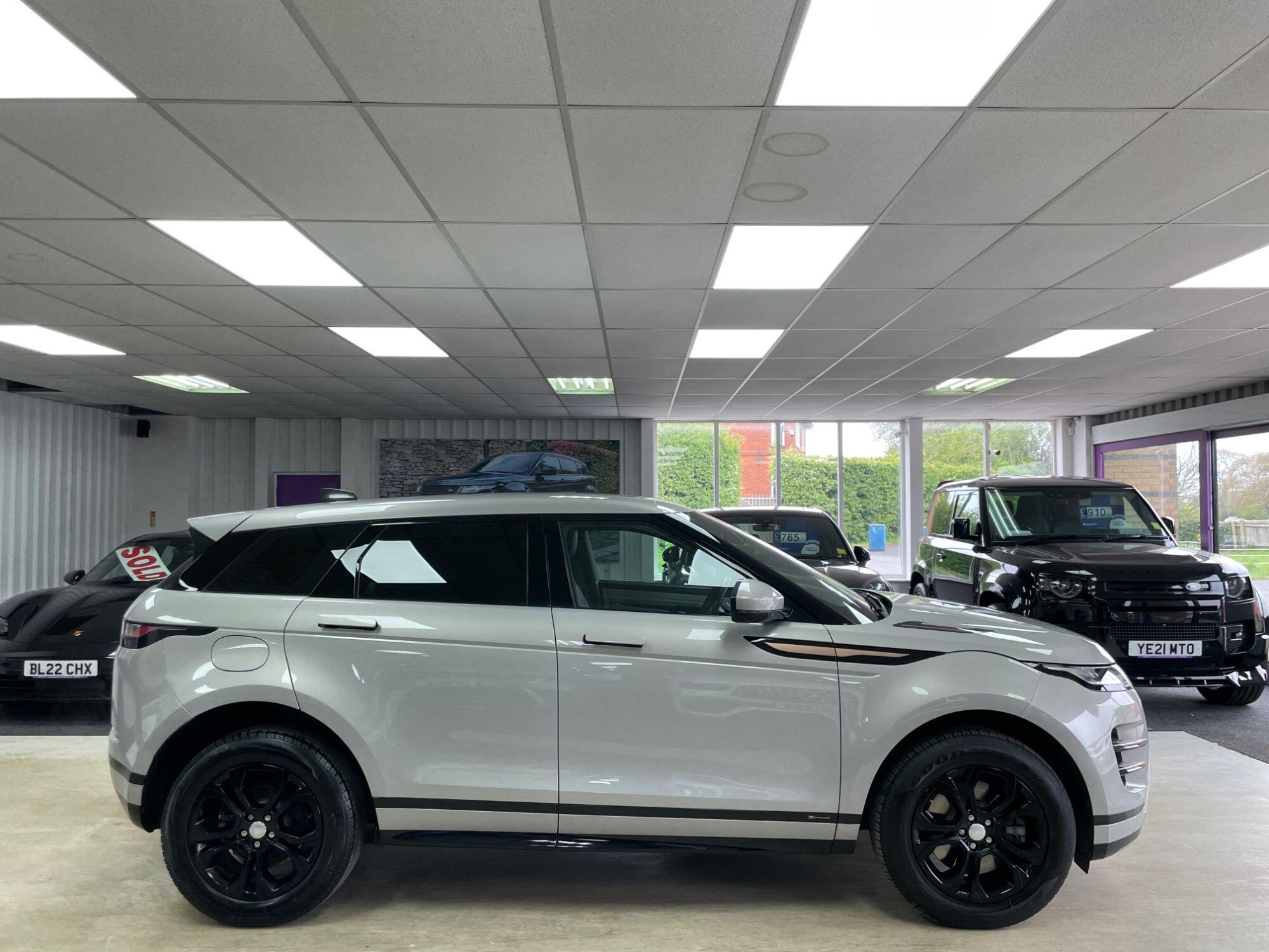 Land Rover Range Rover Evoque - Image 12